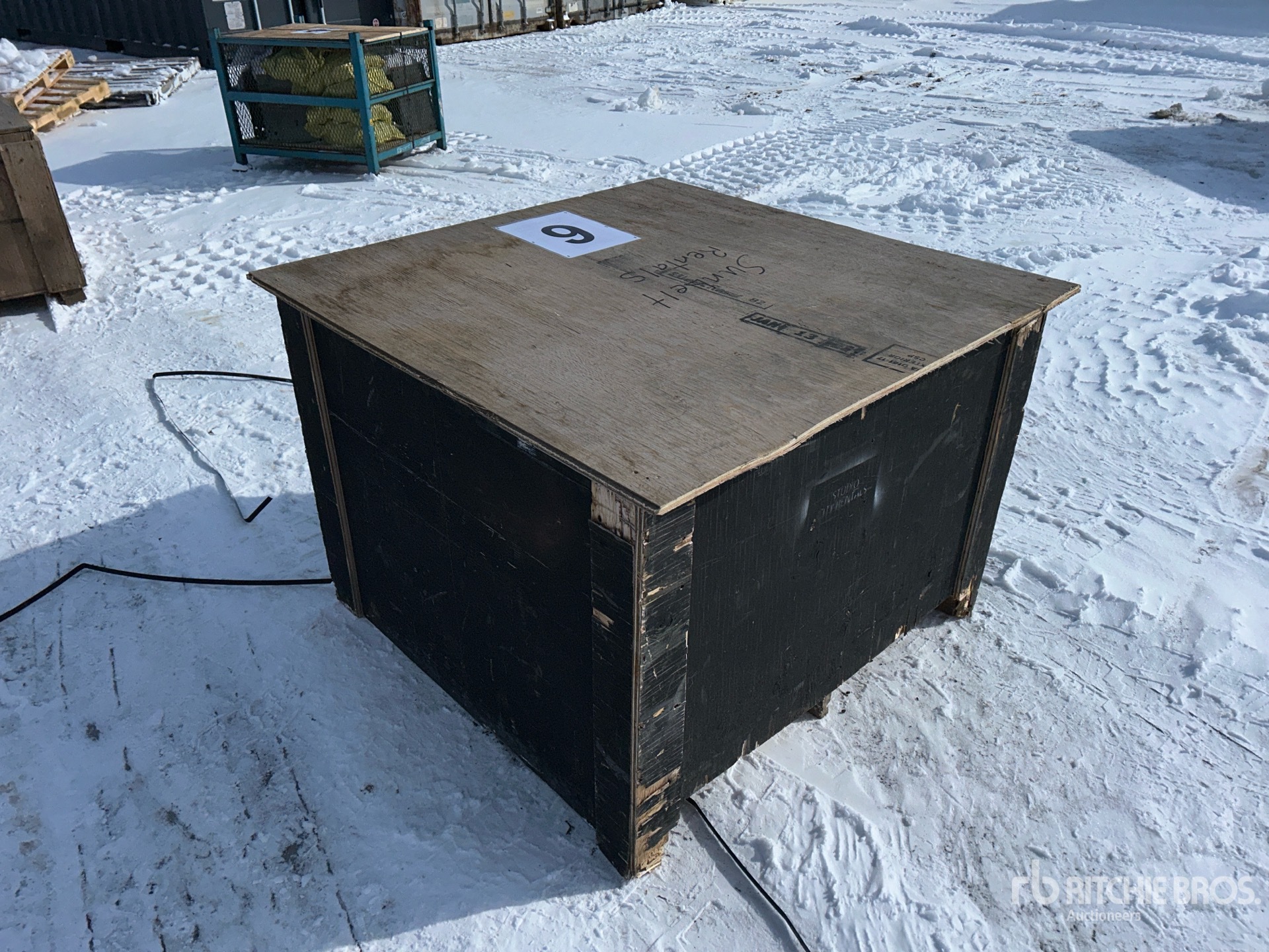 Aspect général with Image, coin arrière gauche