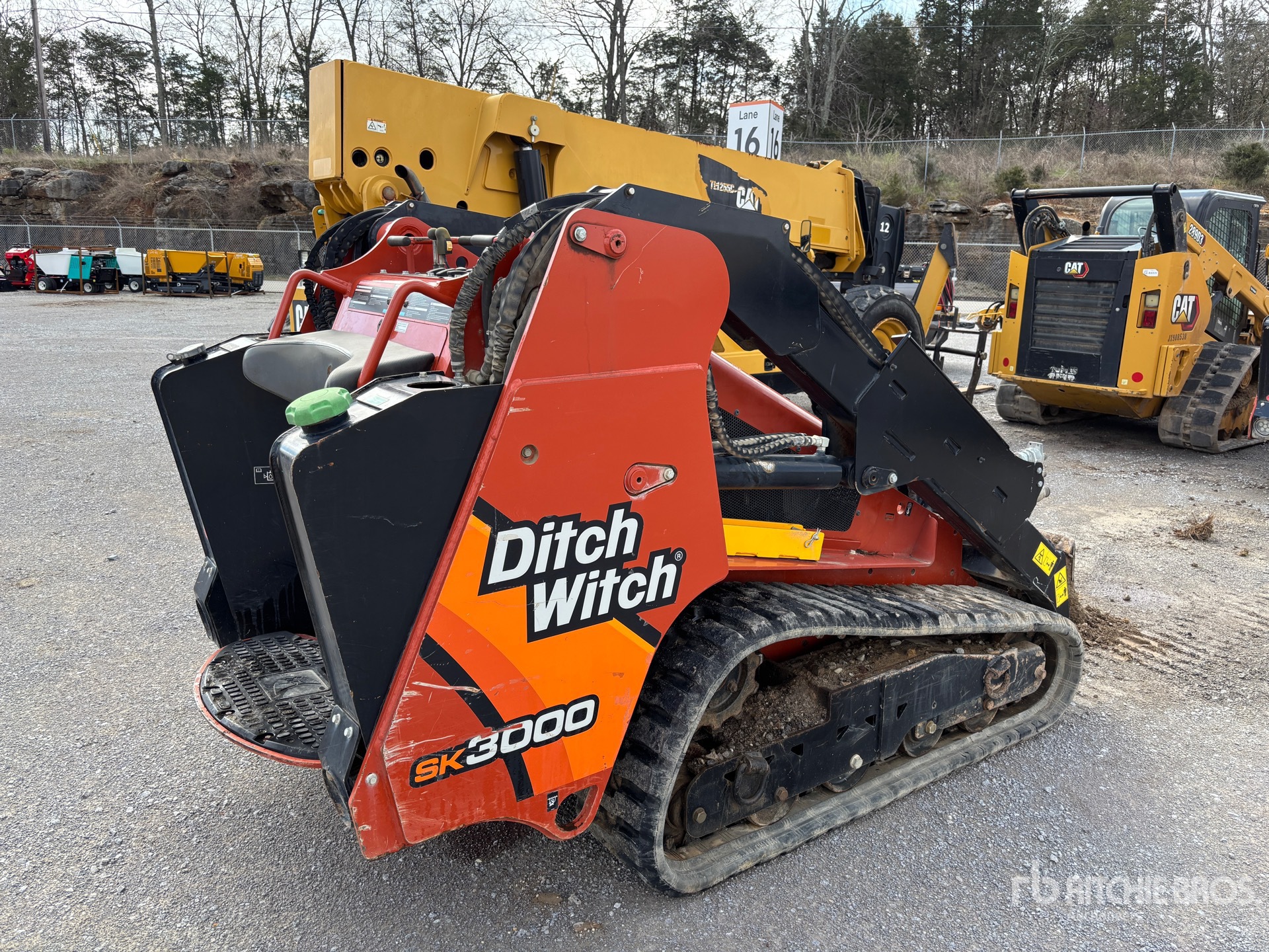 General Appearance with Imagen: esquina trasera derecha