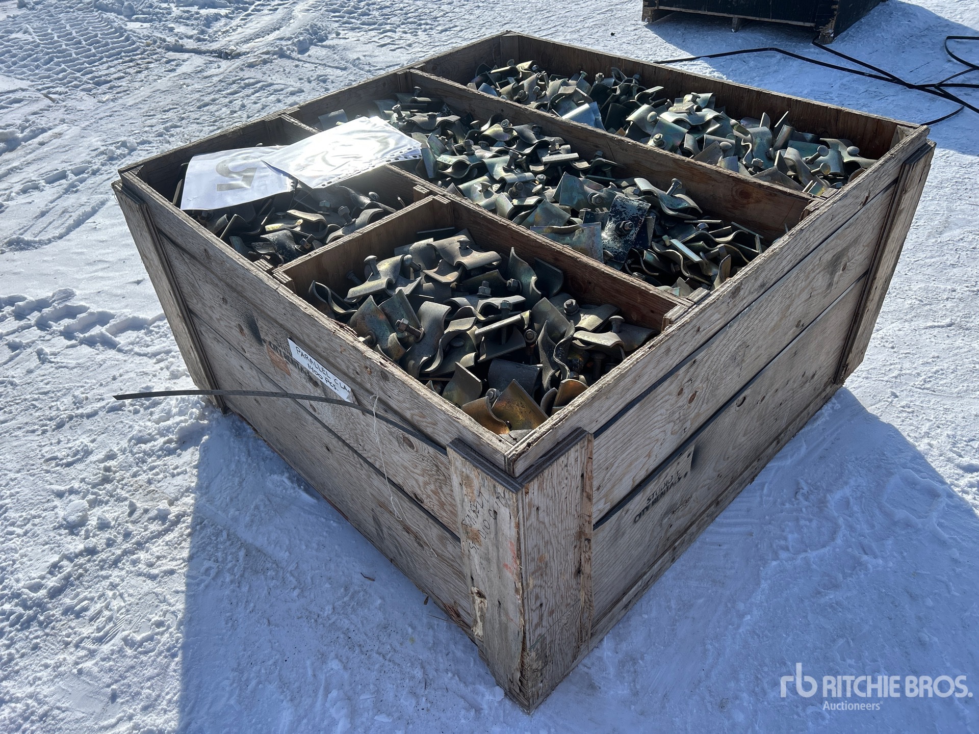 Aspect général with Image, coin avant droit