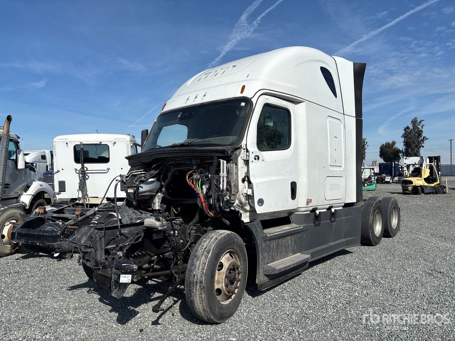 Aspect général with Image, coin avant gauche