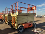 General Appearance - Scissor Lift* with Picture, Right Rear Corner
