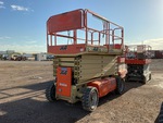 General Appearance - Scissor Lift* with Picture, Left Front Corner