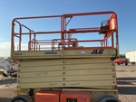 General Appearance - Scissor Lift* with Paint
