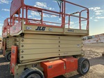 General Appearance - Scissor Lift* with Paint