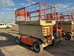 General Appearance - Scissor Lift* with Picture, Left Rear Corner