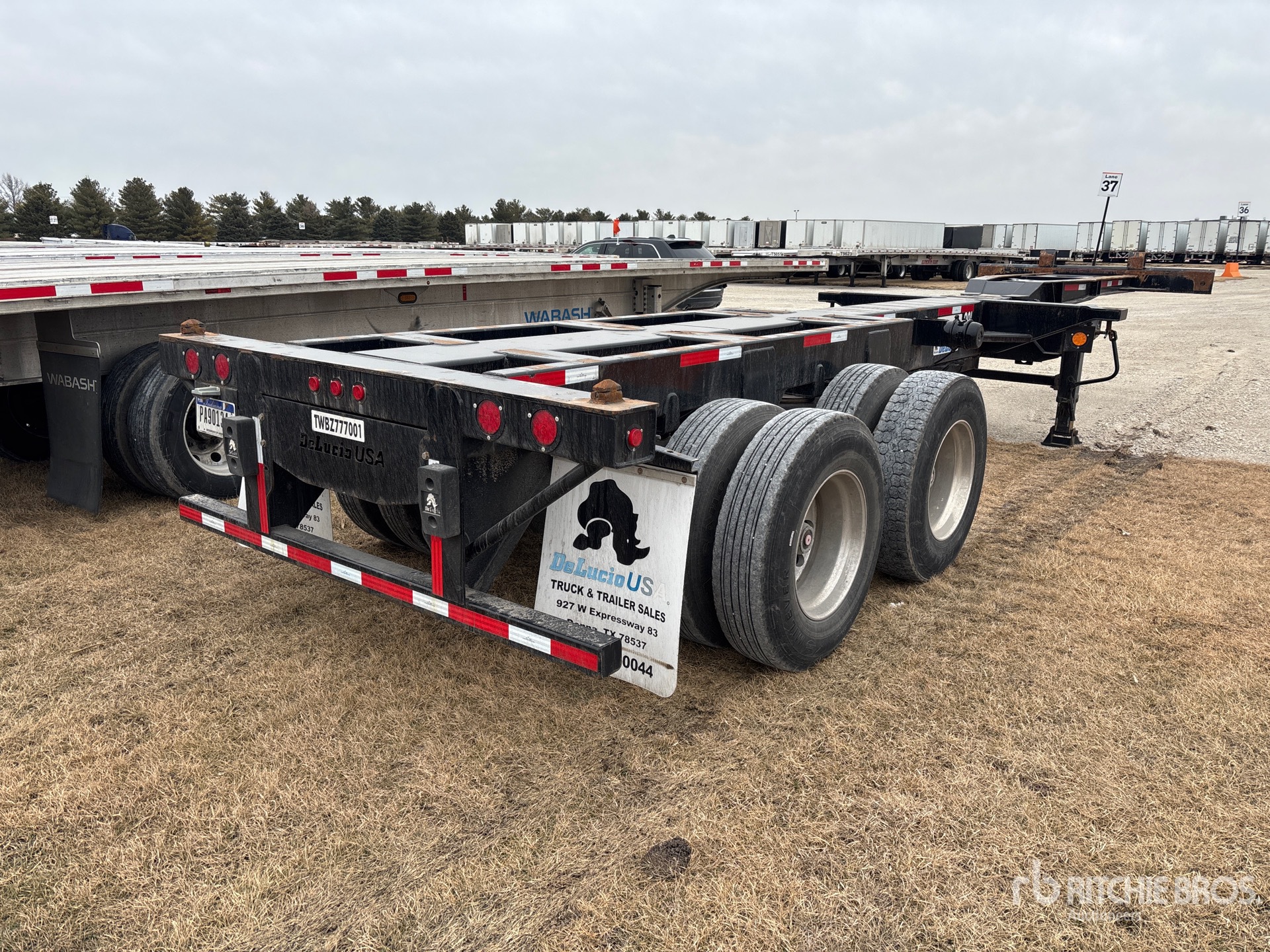 General Appearance with Picture, Right Rear Corner