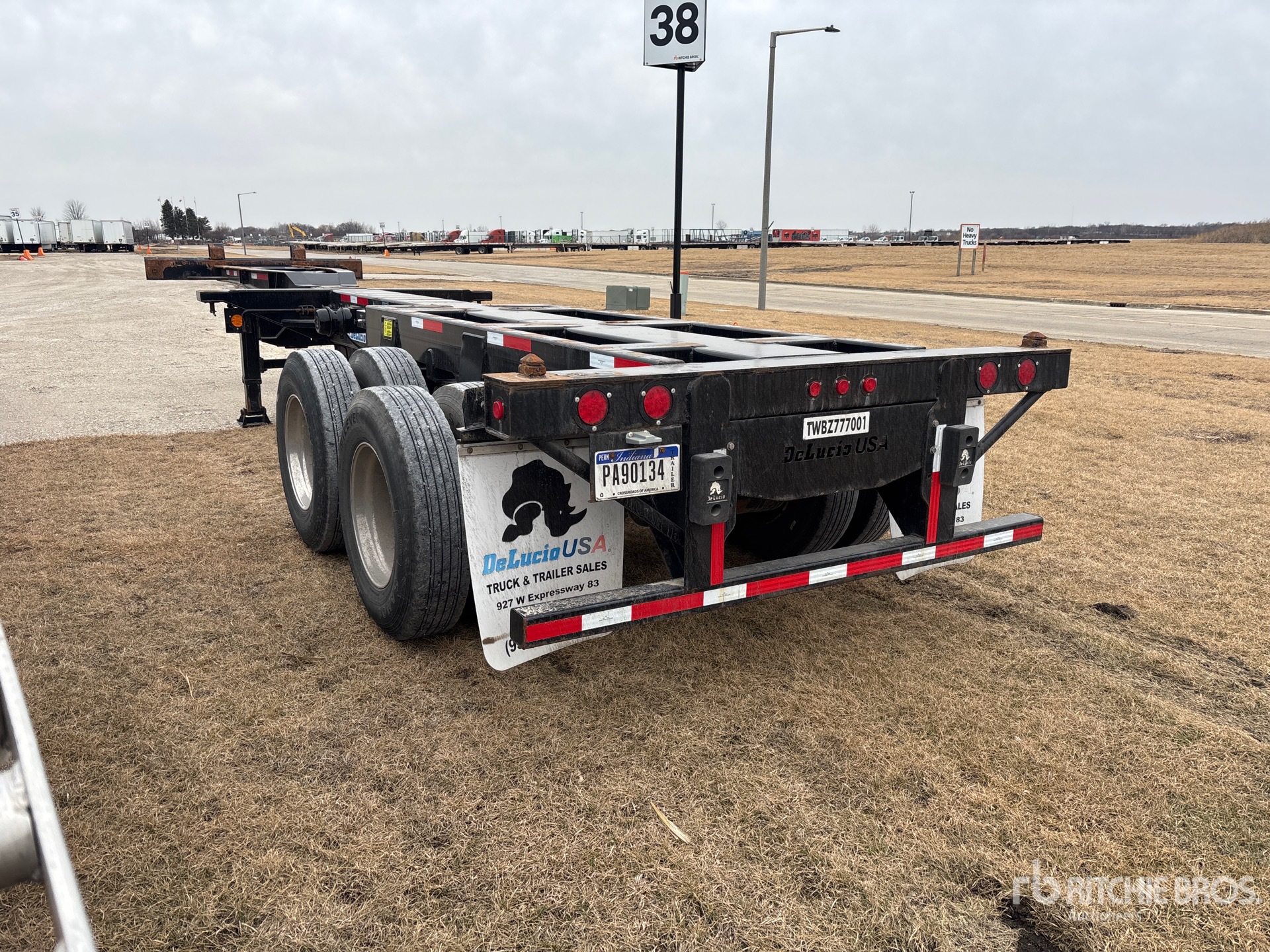 General Appearance with Picture, Left Rear Corner