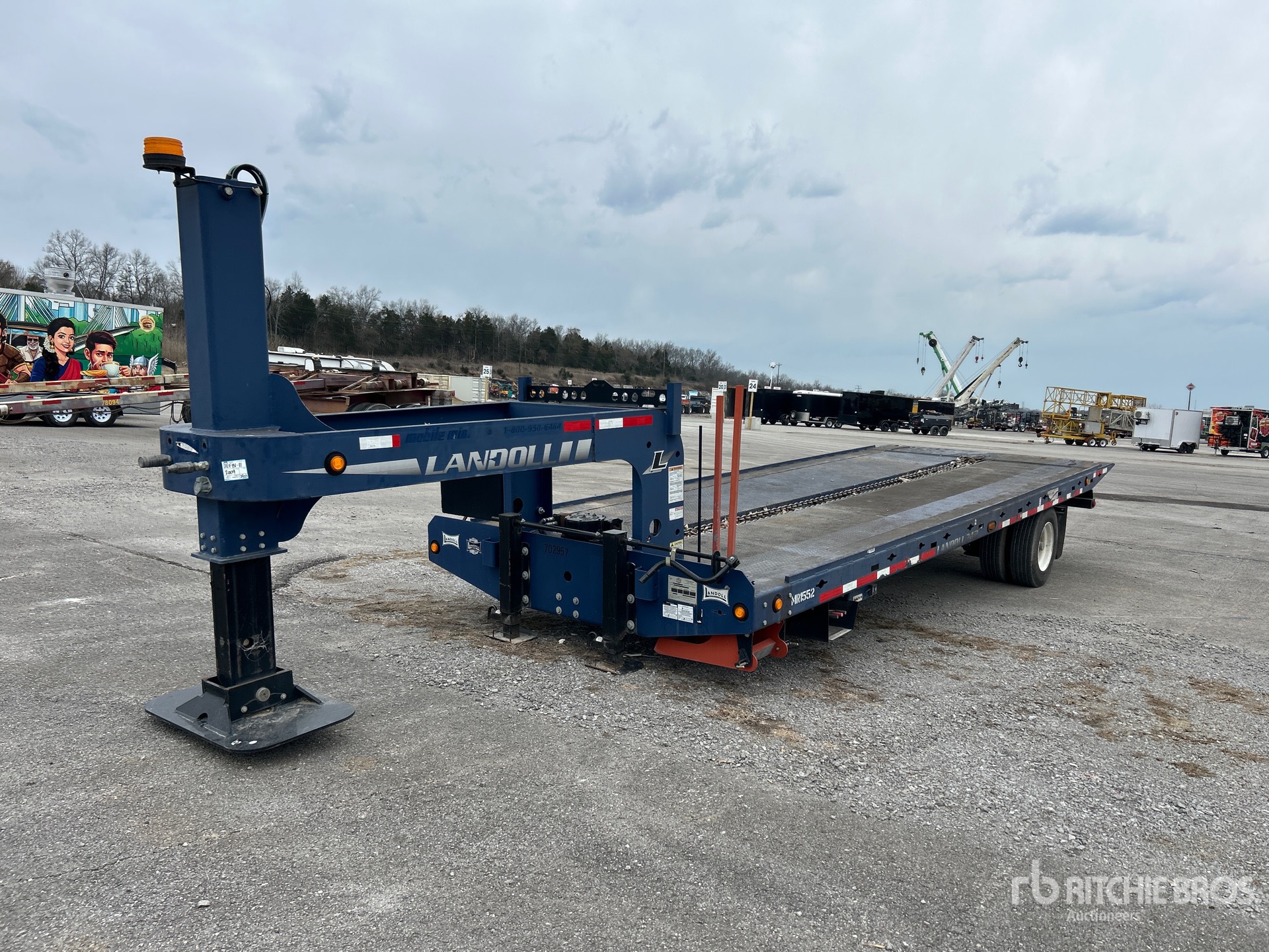 General Appearance with Featured Photo