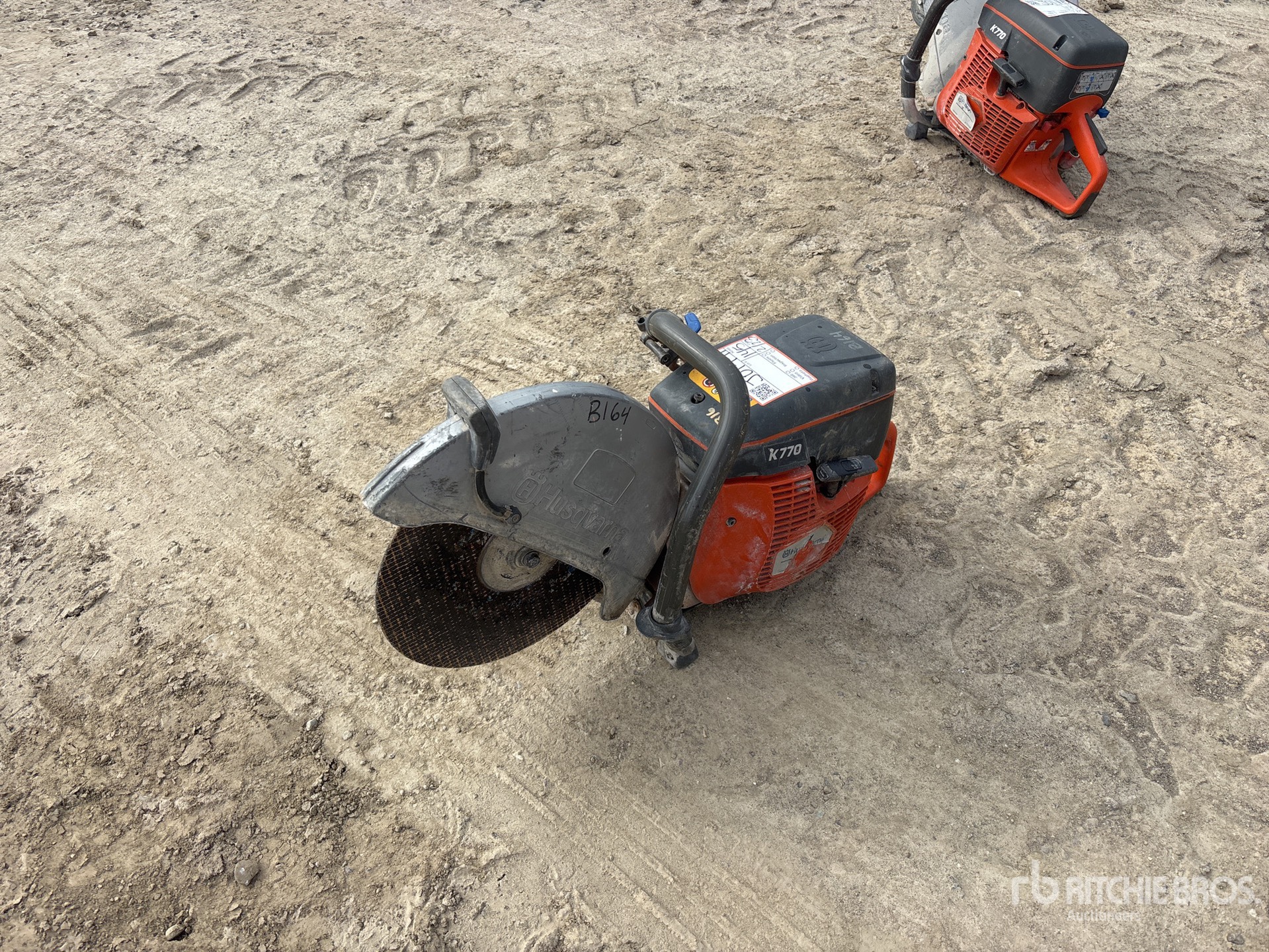 General Appearance with Featured Photo