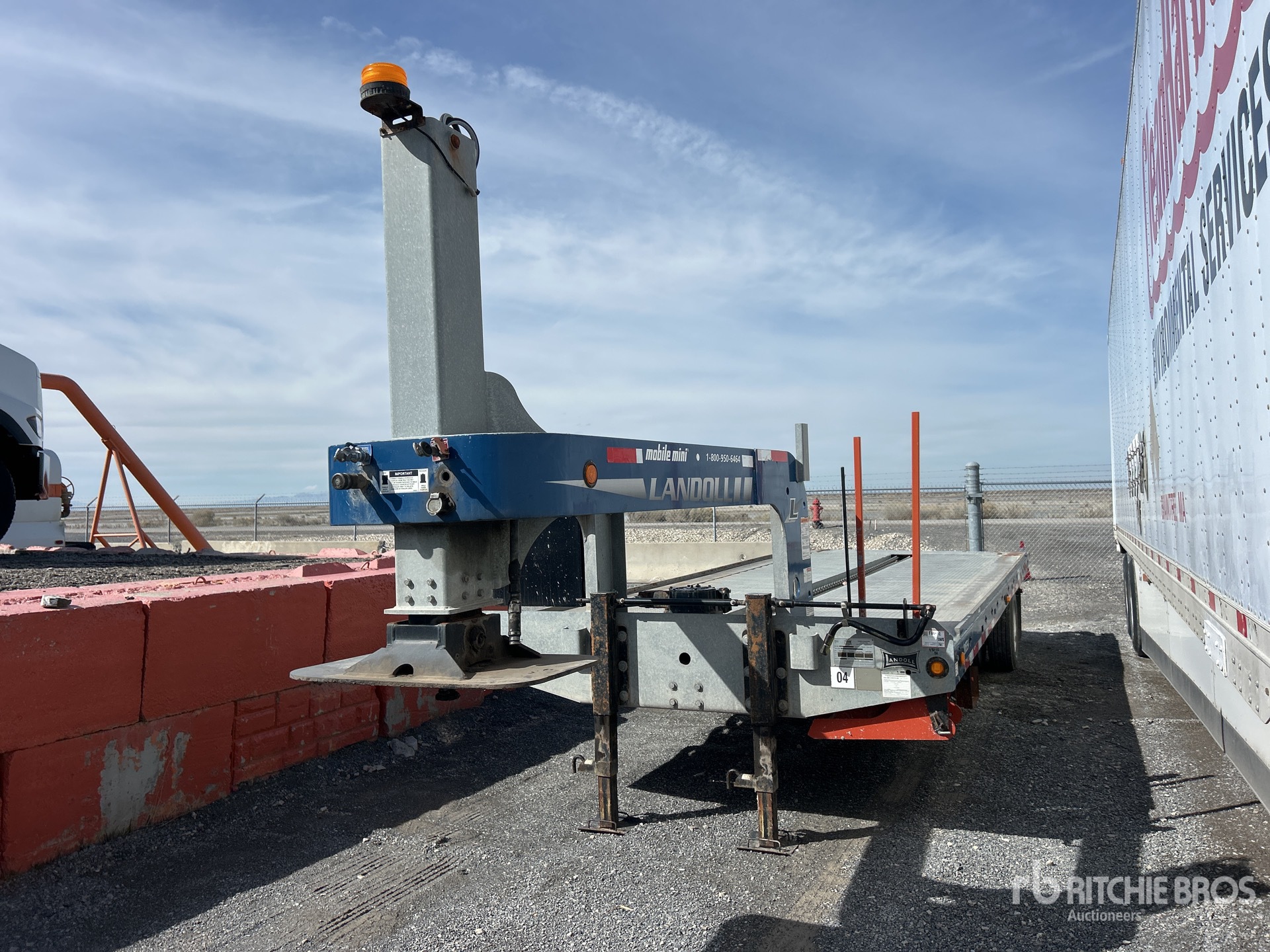 Aspect général with Image, coin avant gauche