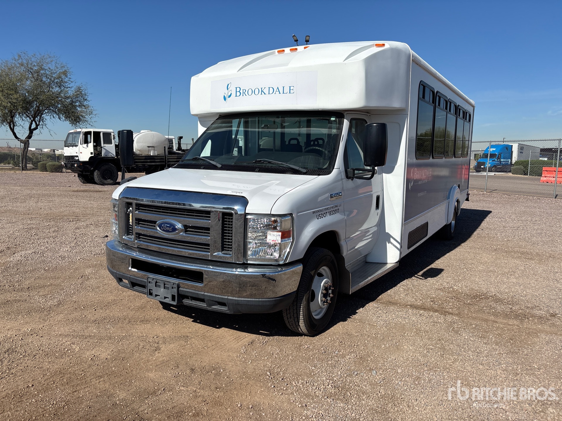 General Appearance with Picture, Left Front Corner