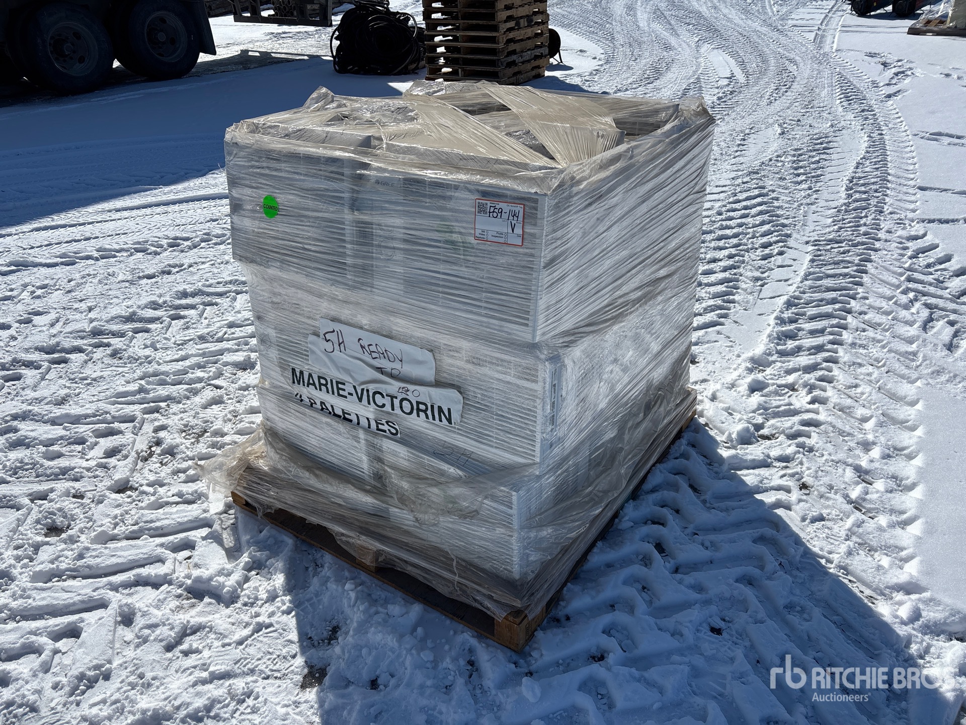 General Appearance with Picture, Left Front Corner