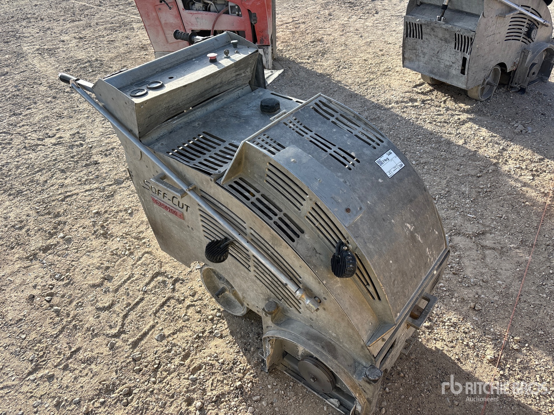 General Appearance with Image, coin avant droit