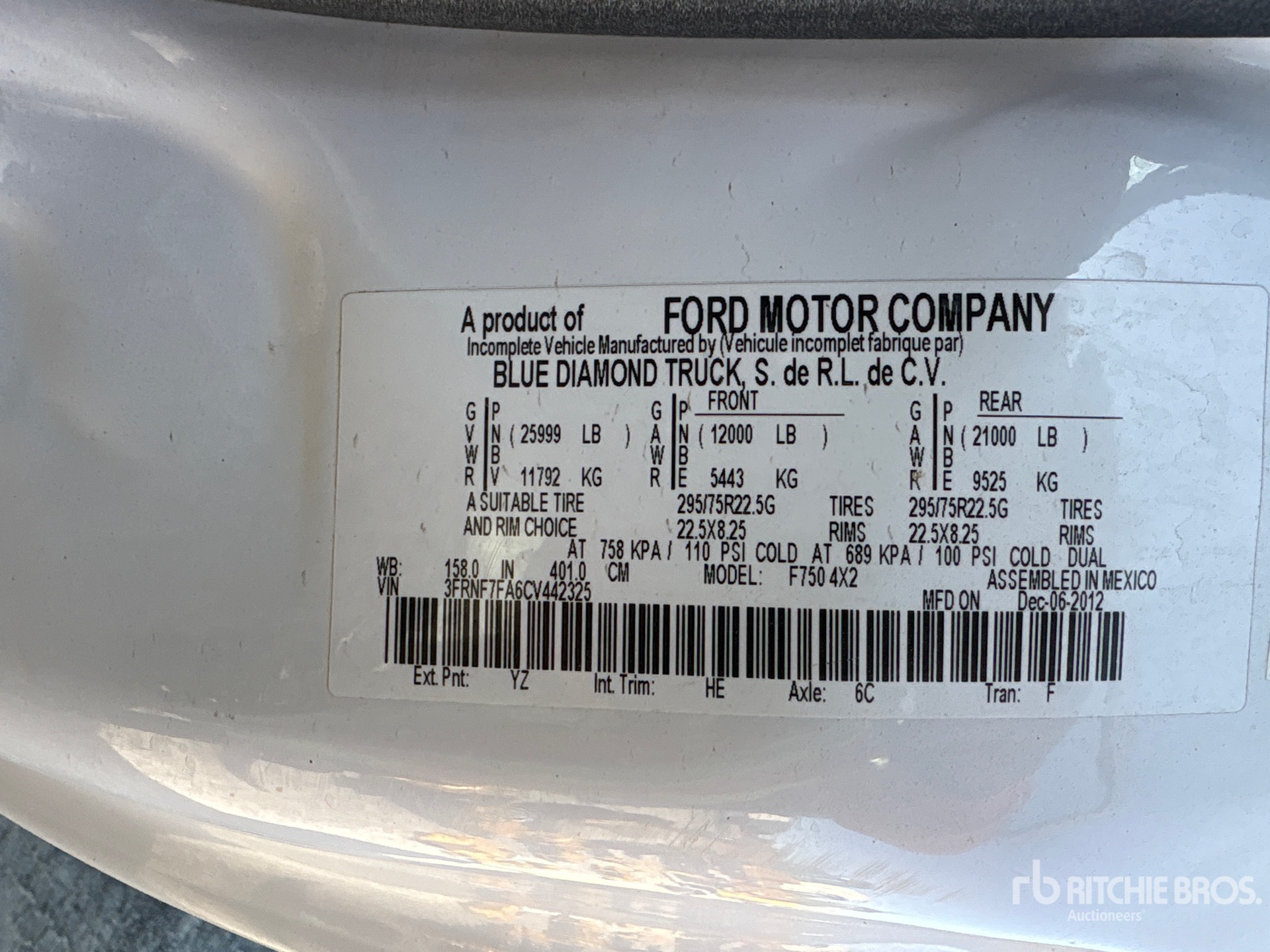 General Appearance with Serial Number / VIN