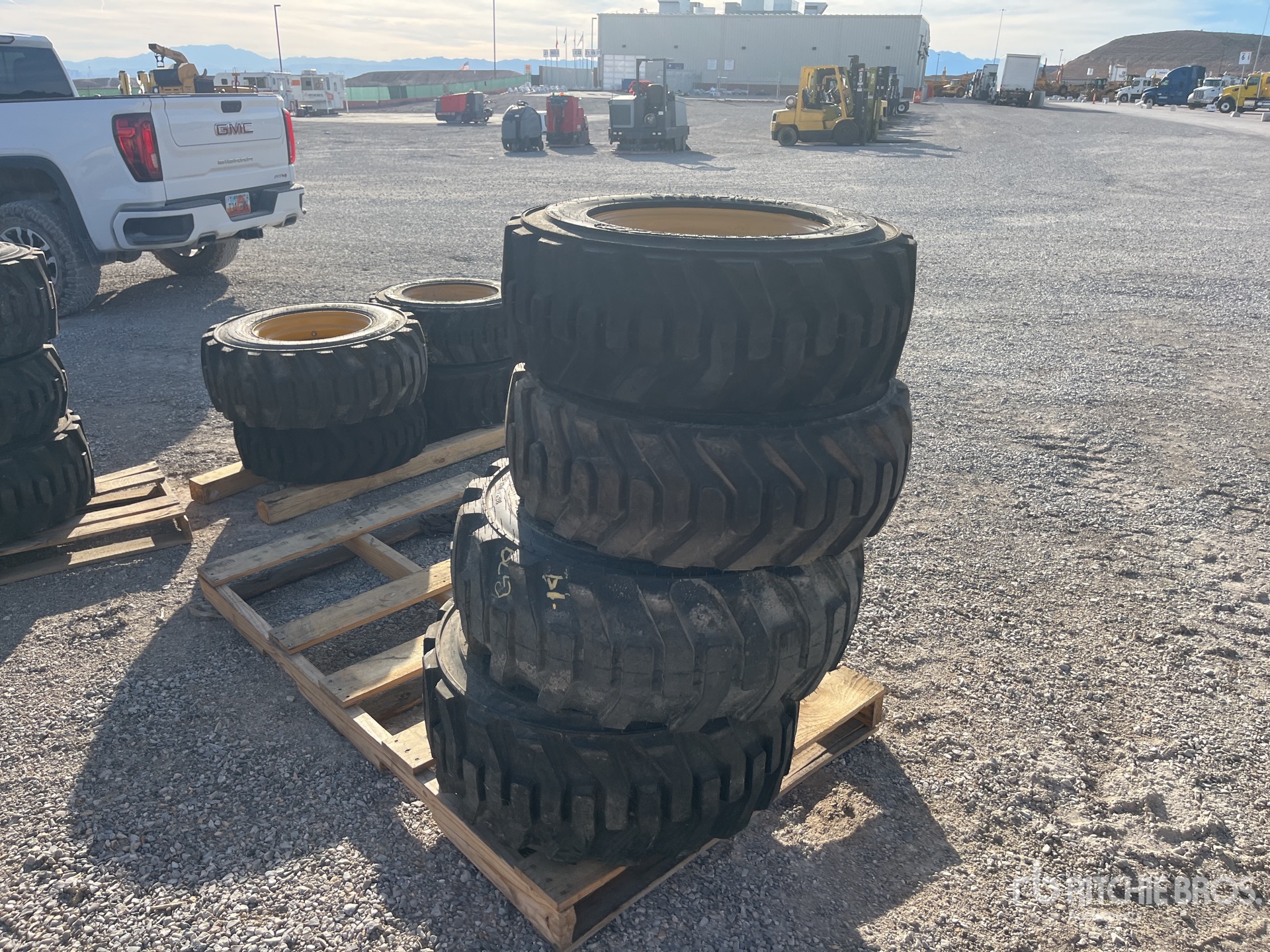 General Appearance with Zdjęcie, prawy dolny róg