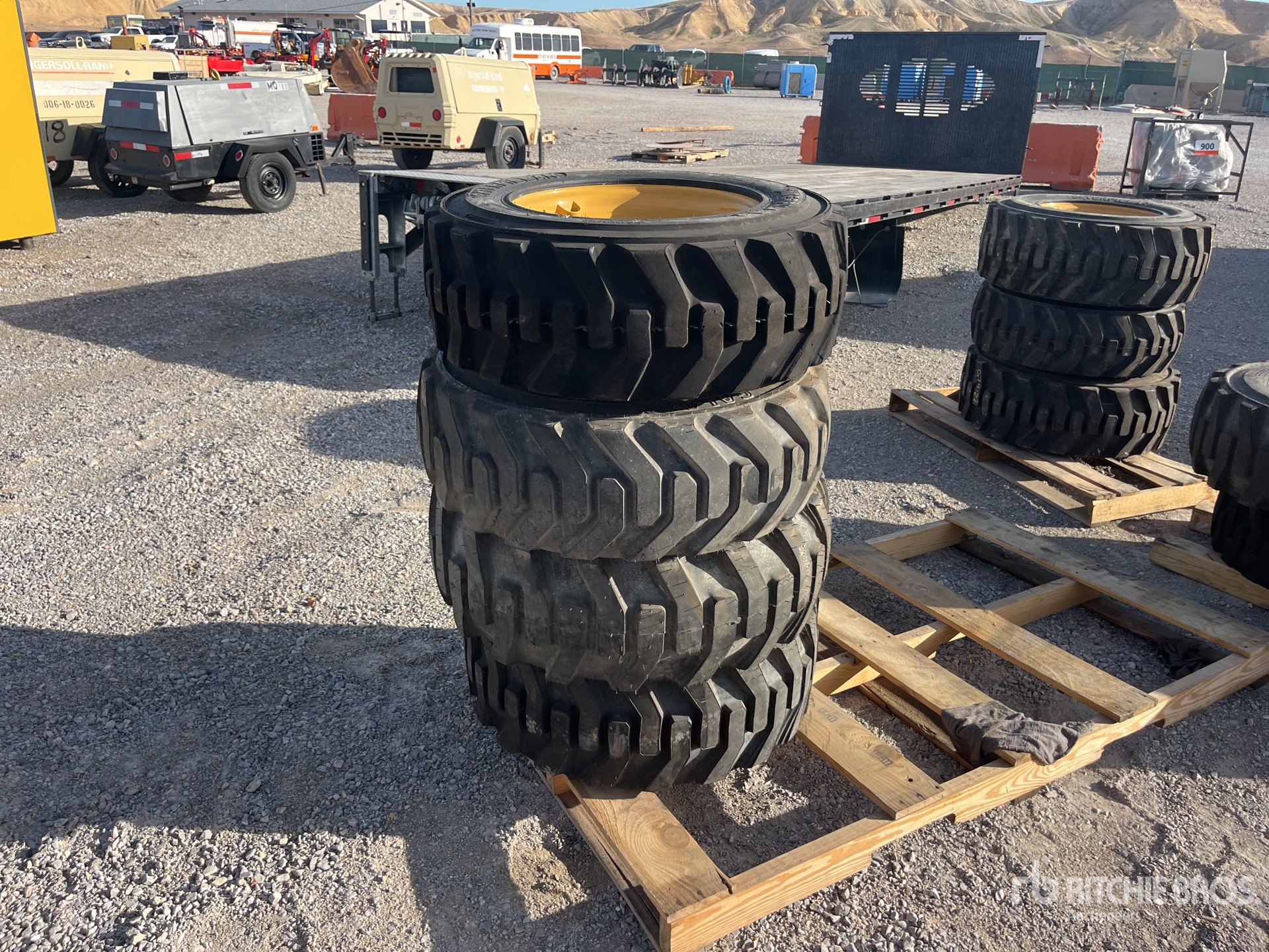 General Appearance with Zdjęcie, prawy górny róg