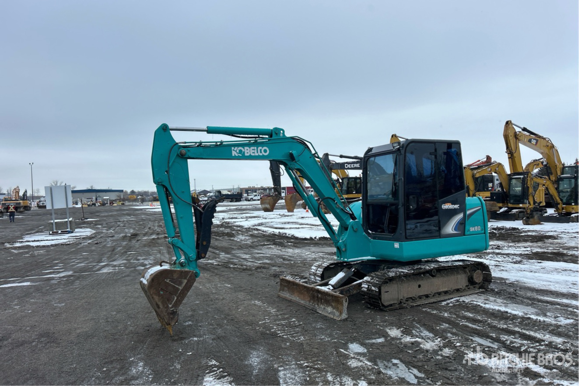 General Appearance with Picture, Left Front Corner