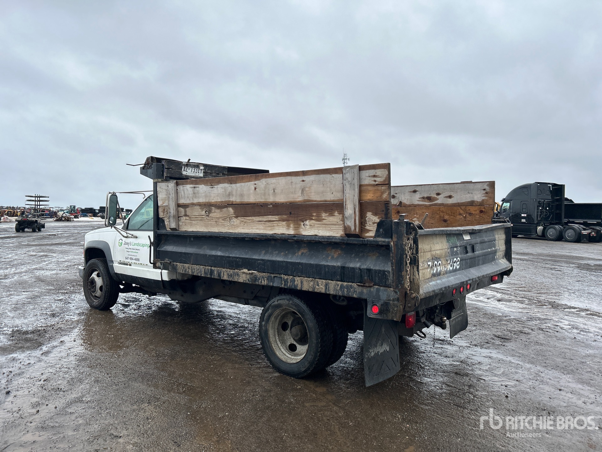 General Appearance with Picture, Left Rear Corner