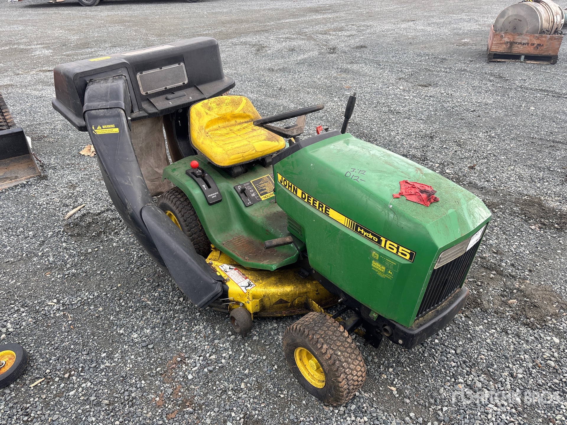 General Appearance with Picture, Right Front Corner