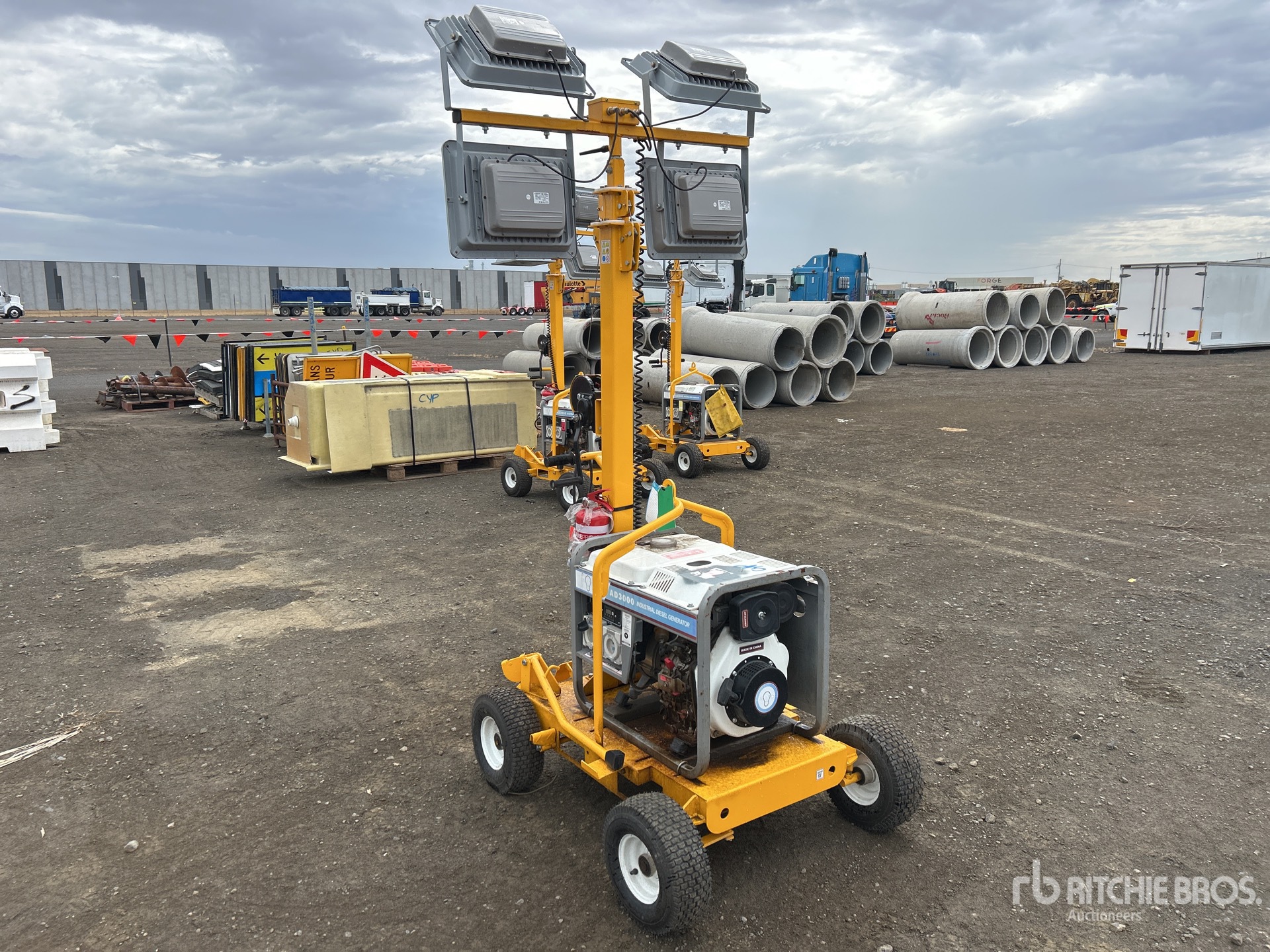 General Appearance with Foto, angolo posteriore sinistro