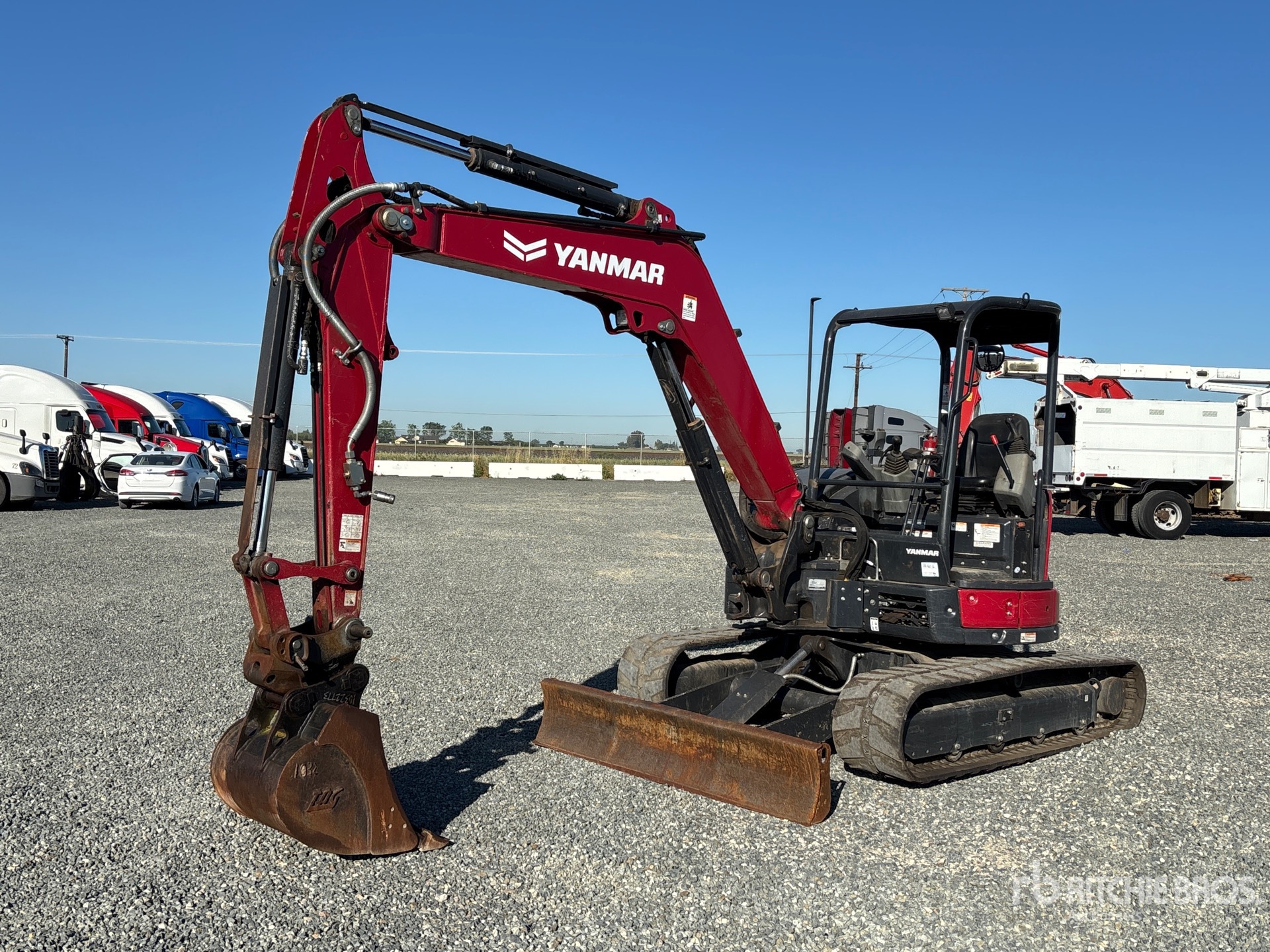 General Appearance with Picture, Left Front Corner