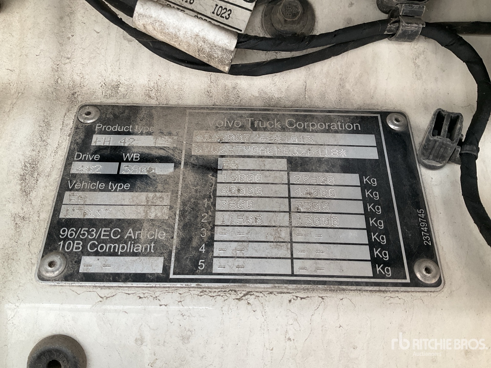 General Appearance with Numéro de série/Numéro d'identification du véhicule automobile