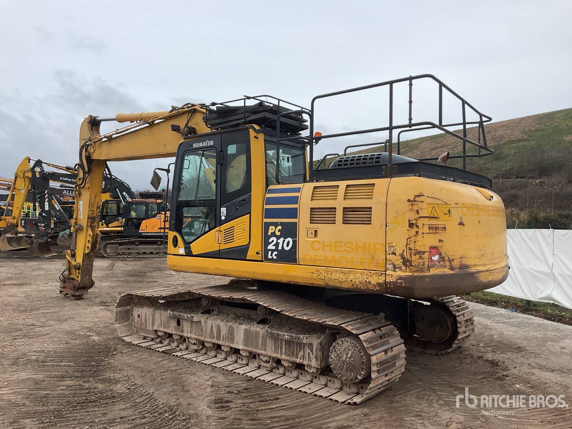 General Appearance with Picture, Left Rear Corner