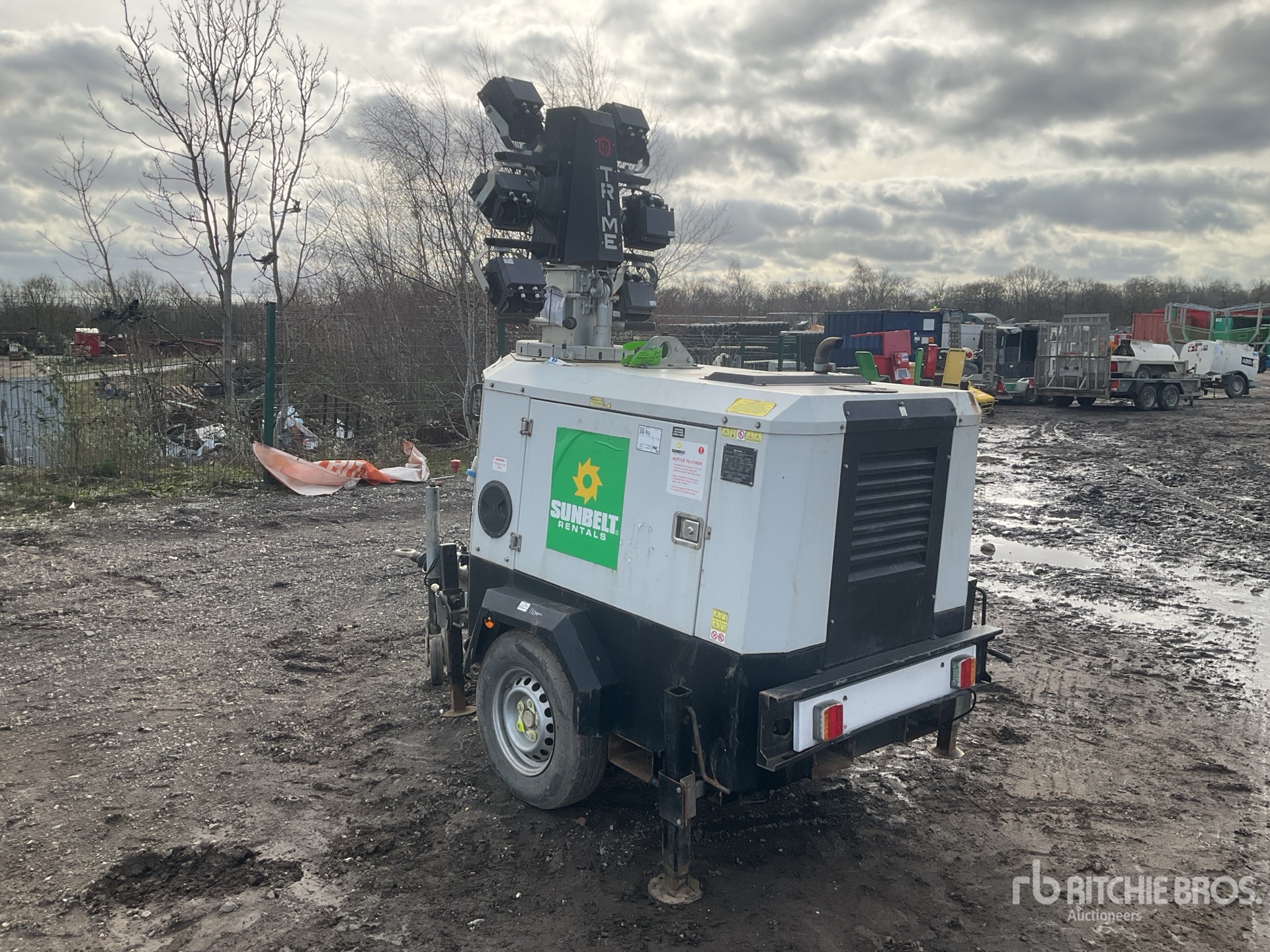 General Appearance with Picture, Left Rear Corner