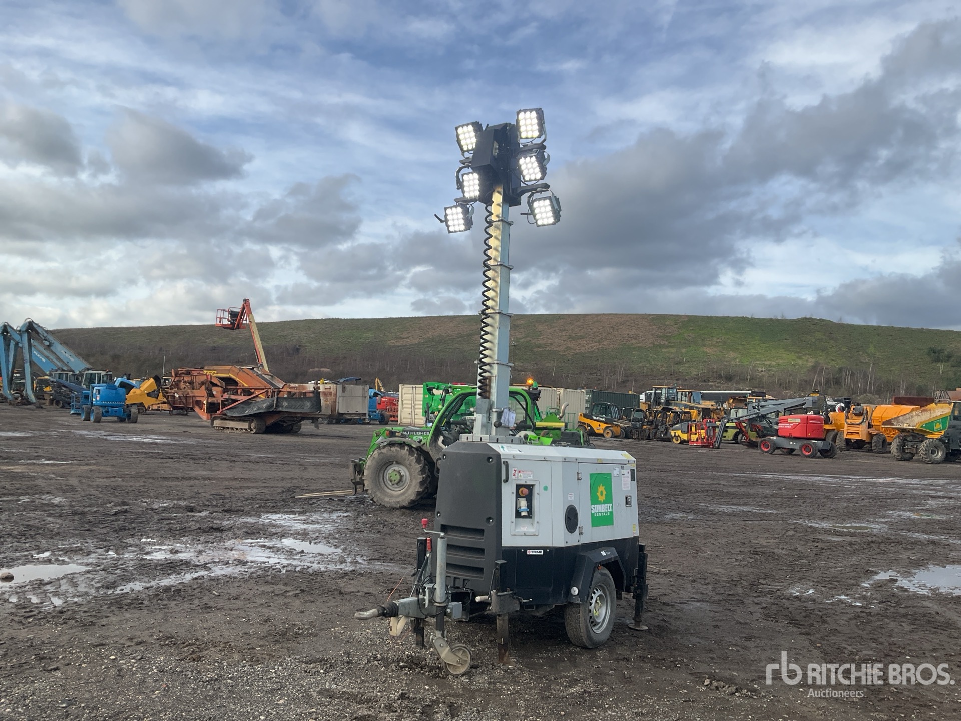 General Appearance with Featured Photo