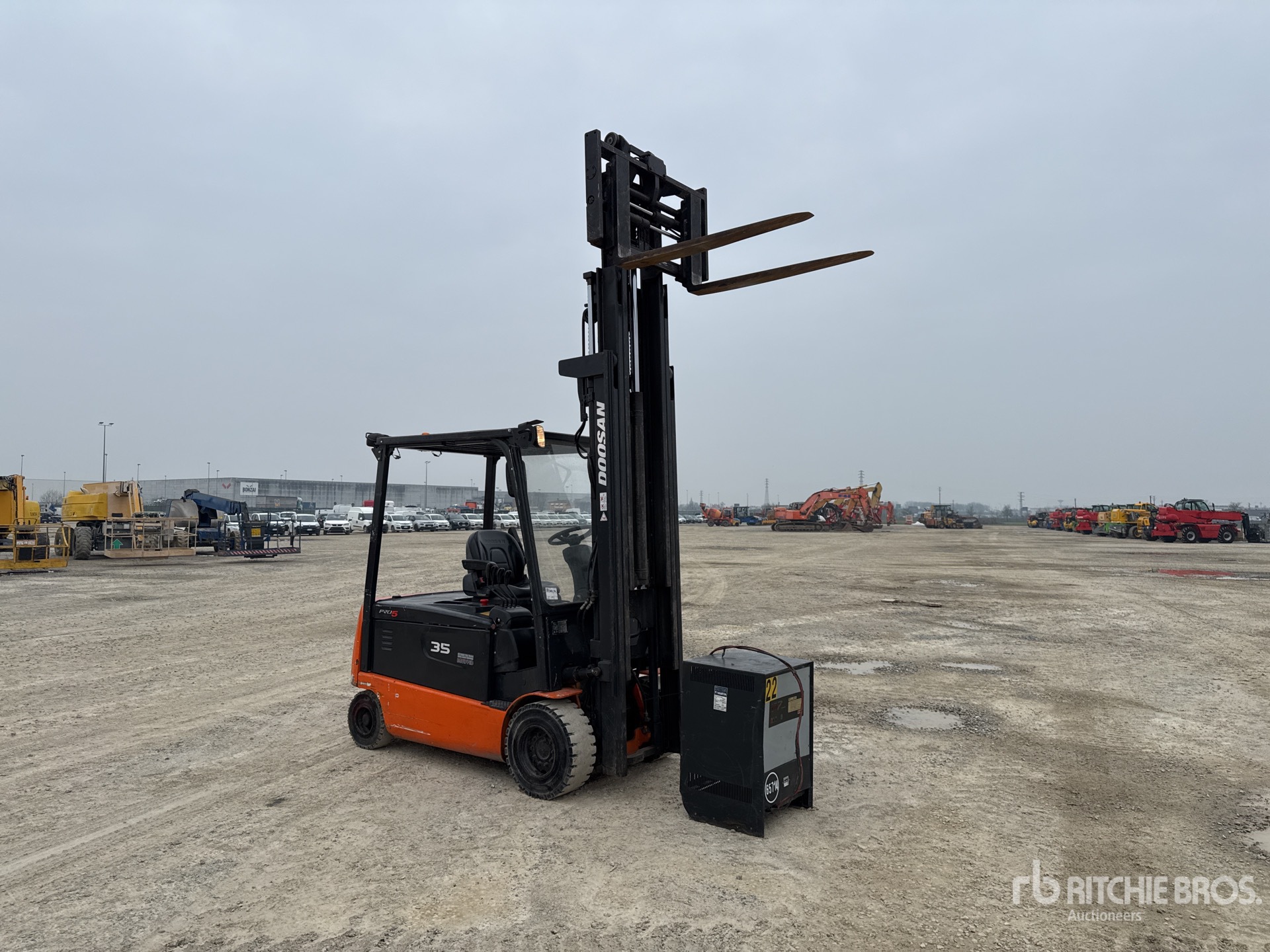 General Appearance with Imagen: esquina delantera derecha