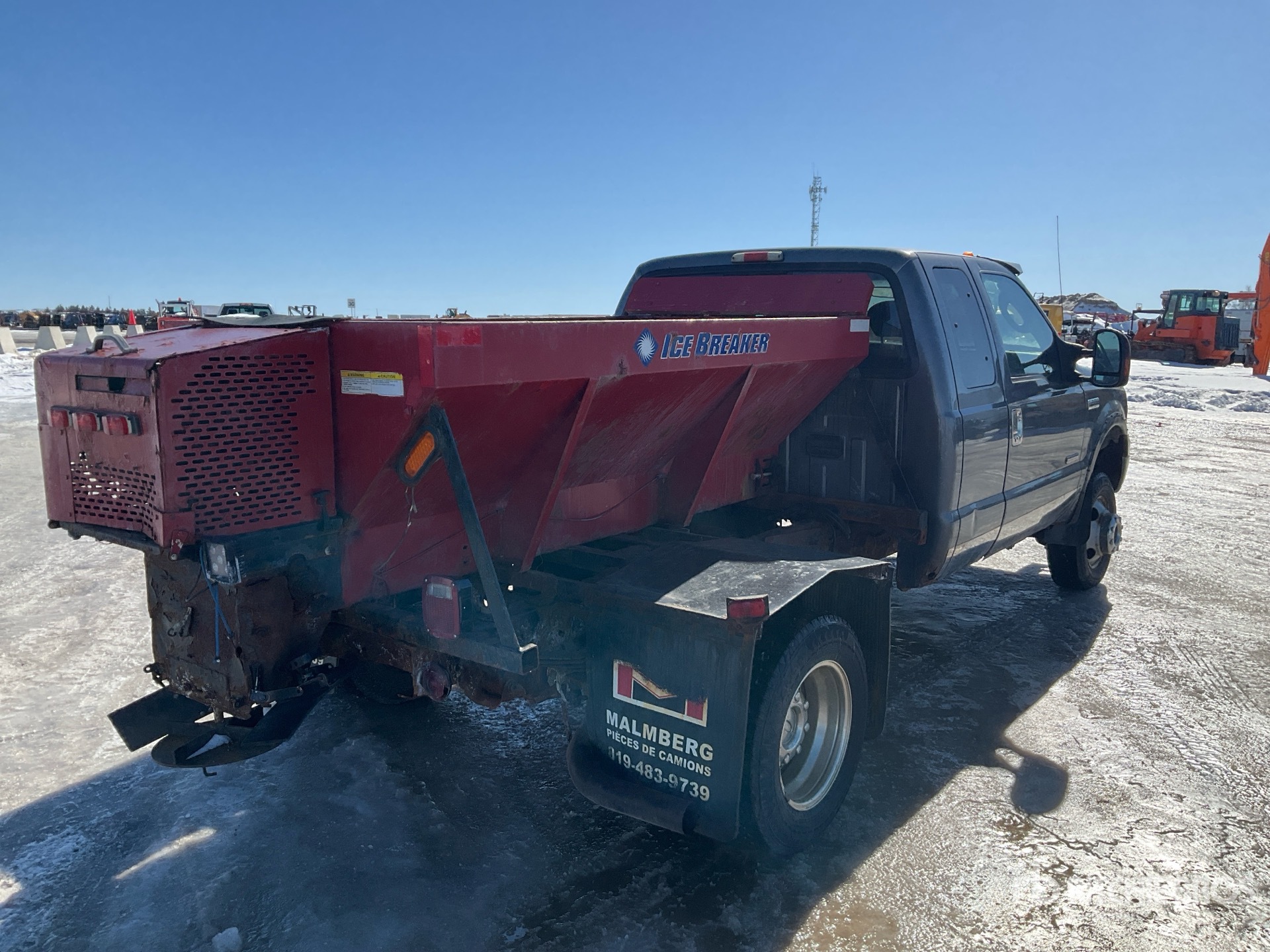 General Appearance with Bild, Ecke hinten rechts