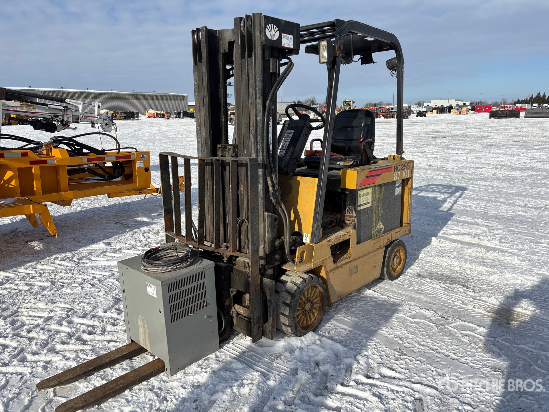 Aspect général with Image, coin avant gauche