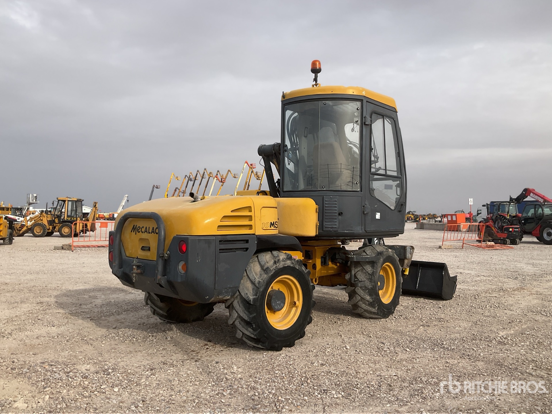 General Appearance with Imagen: esquina trasera derecha