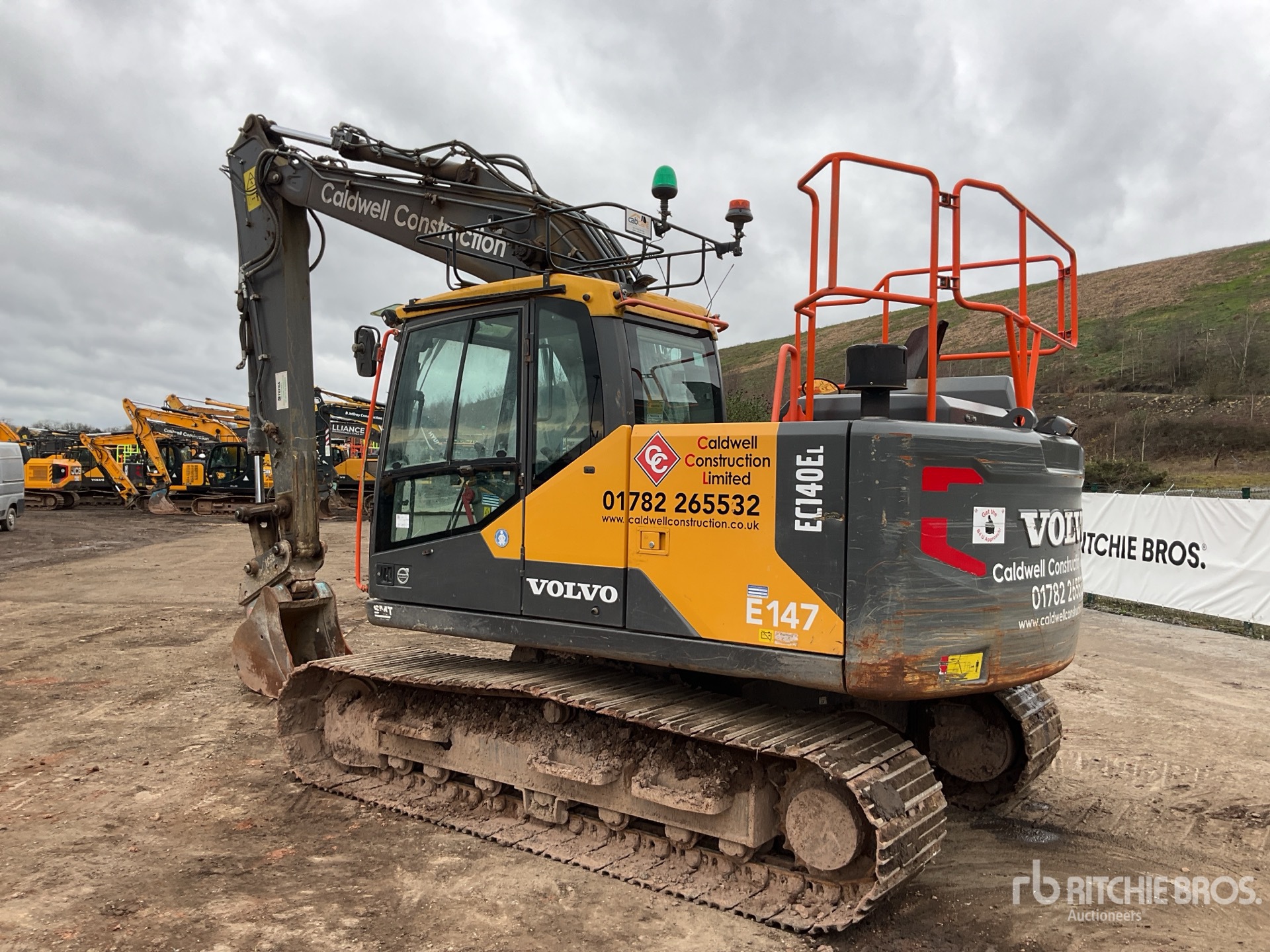 General Appearance with Picture, Left Rear Corner