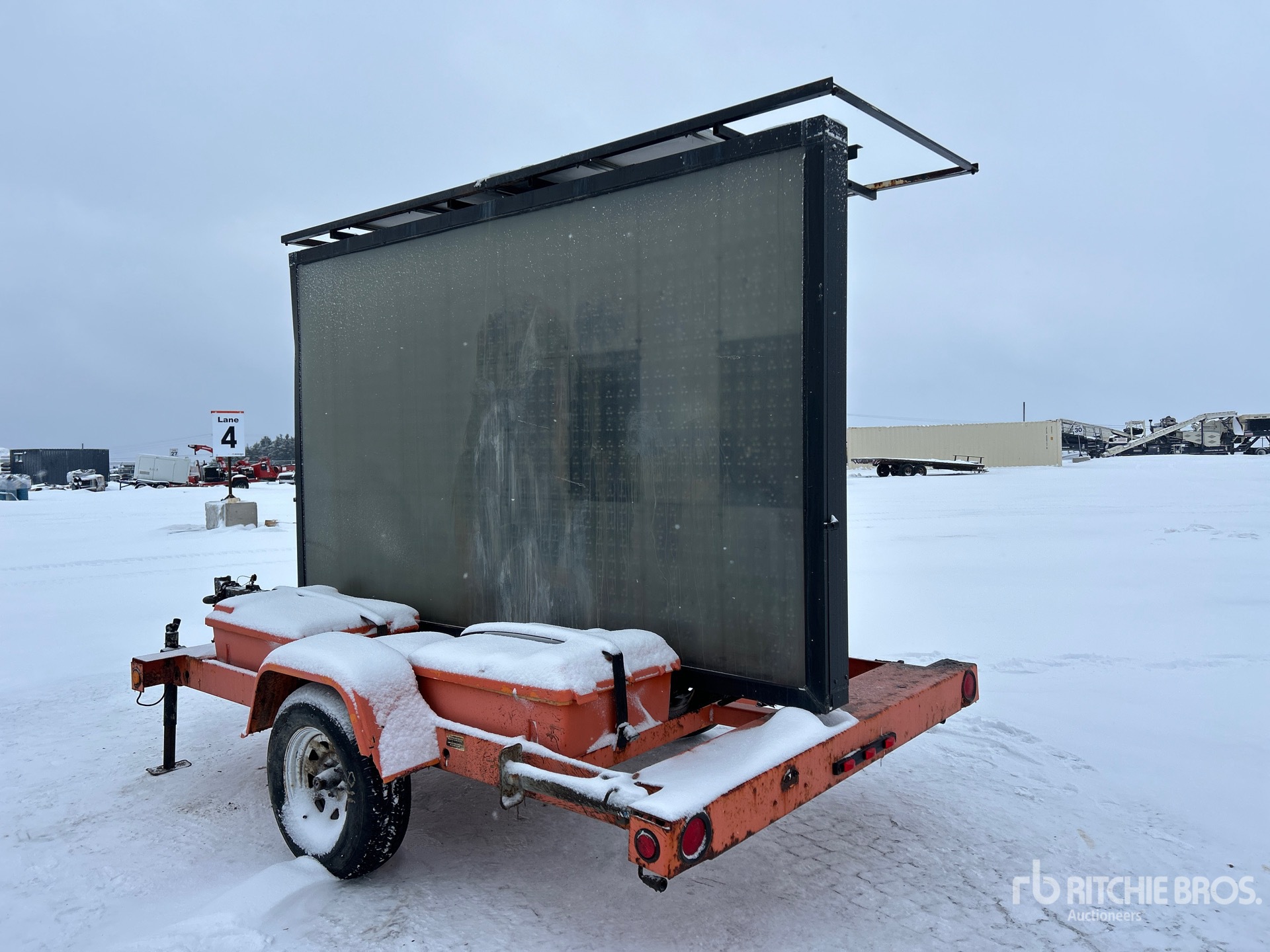 General Appearance with Picture, Left Rear Corner