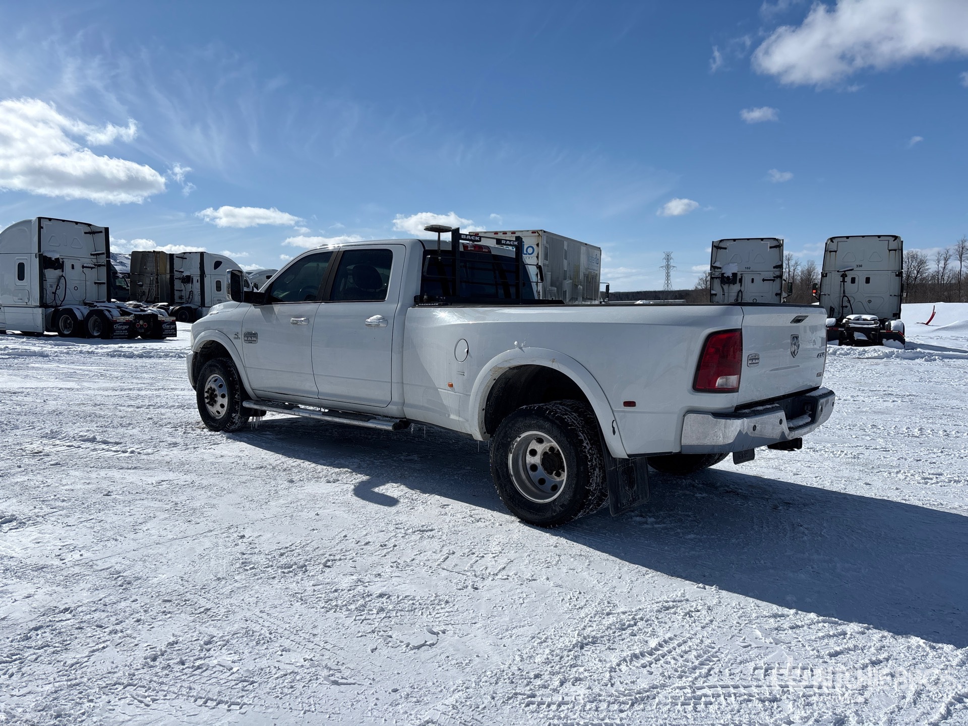 General Appearance with Picture, Left Rear Corner