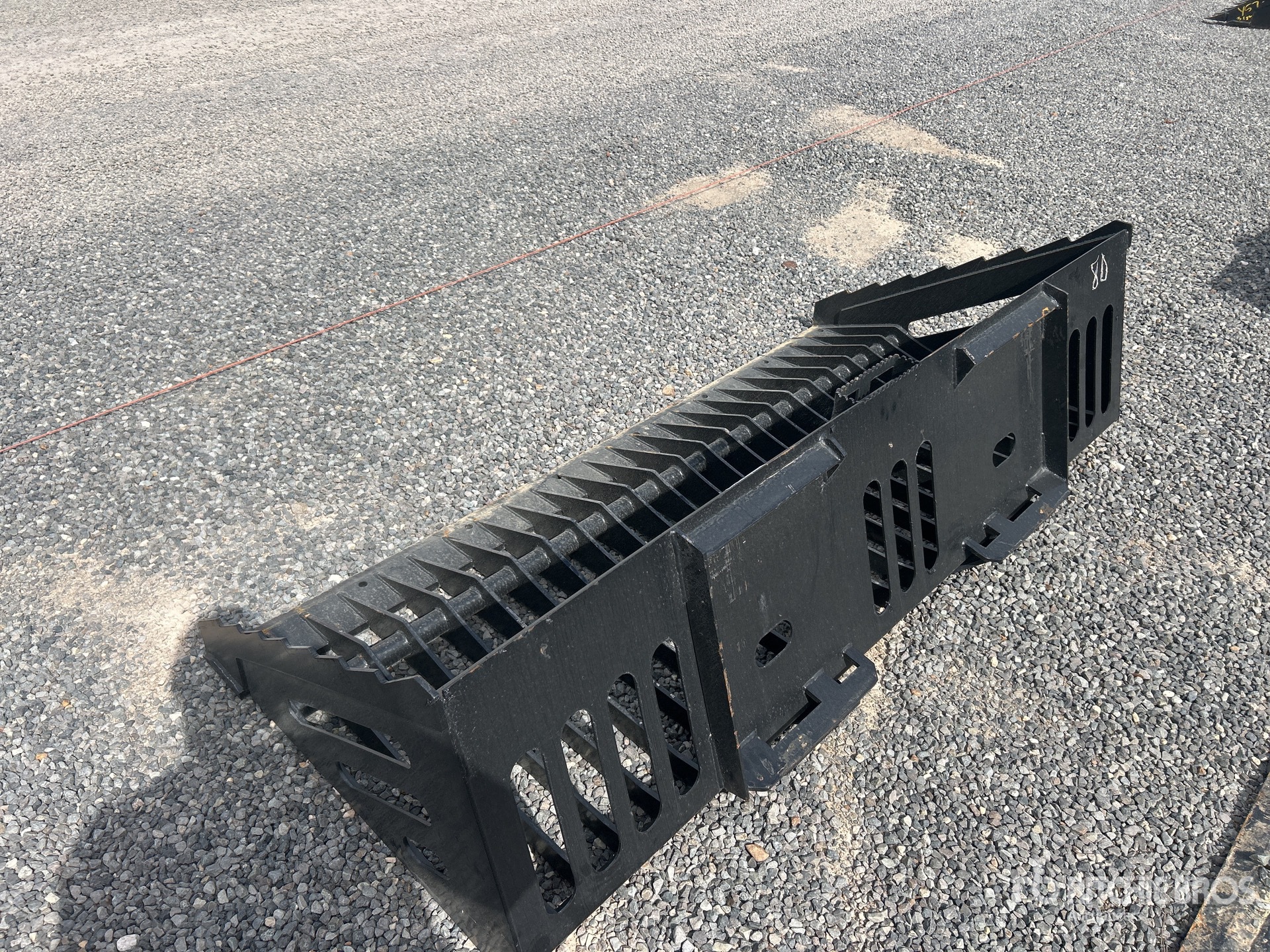 General Appearance with Foto, angolo anteriore sinistro