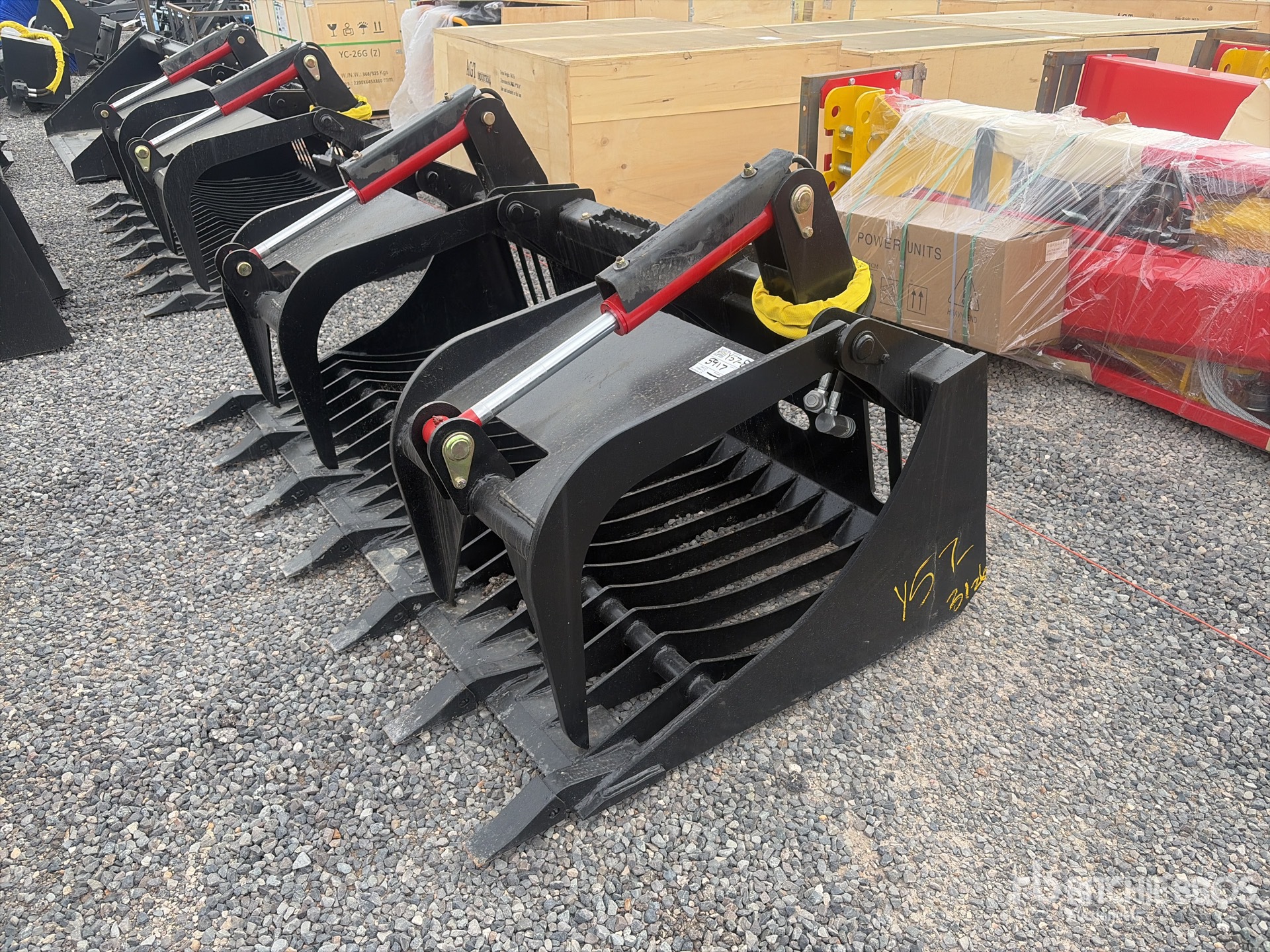 General Appearance with Foto, angolo anteriore sinistro