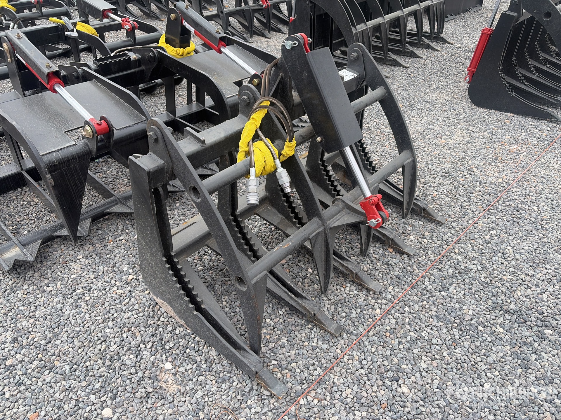 General Appearance with Foto, angolo anteriore destro