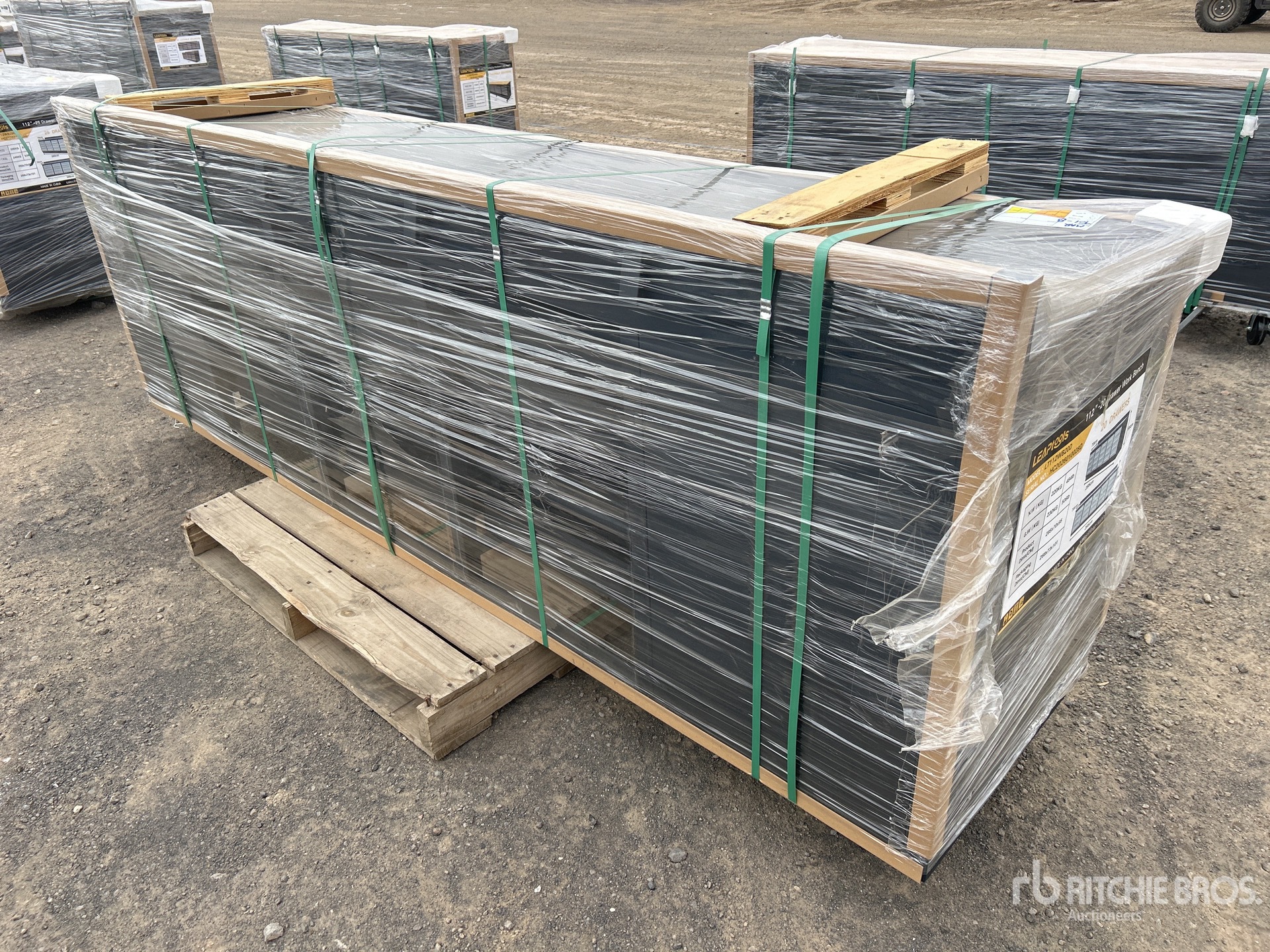 Aspect général with Image, coin arrière droit