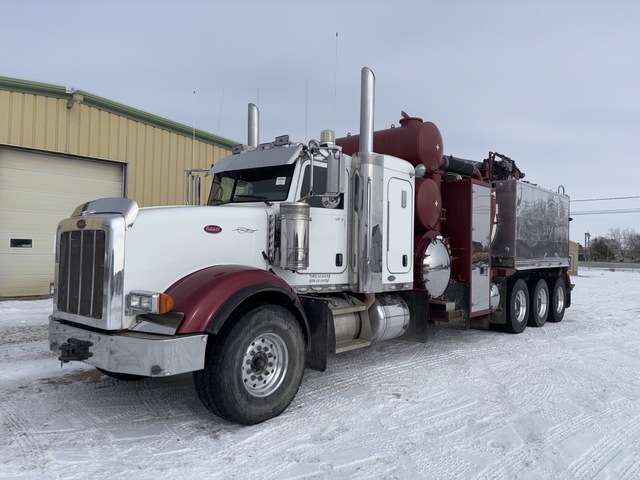 Westech on 2009 Peterbilt 367 8x6 Vacuum Excavator Truck Westech on 2009 Peterbilt 367 8x6 Vacuum Excavator Truck