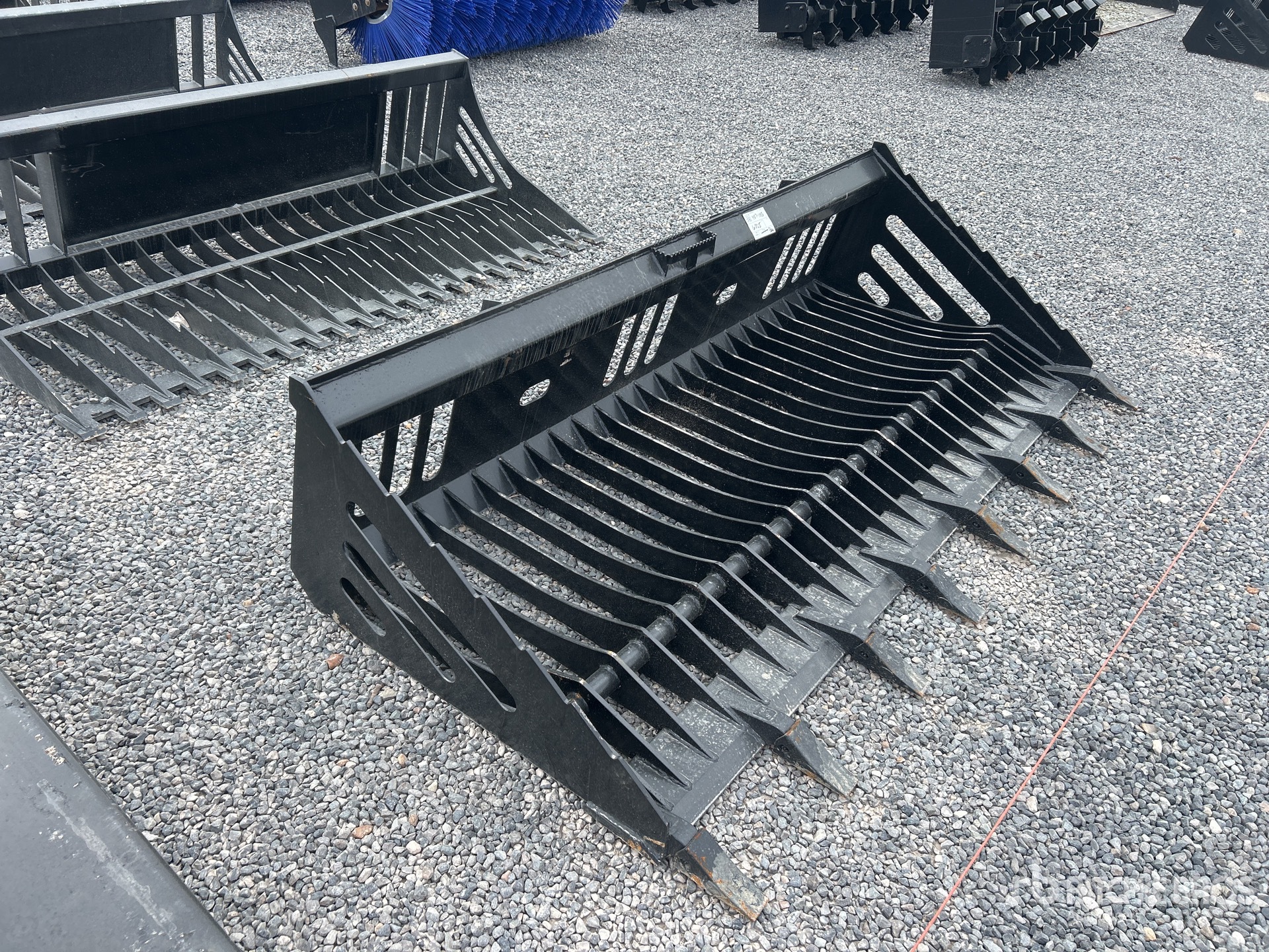 General Appearance with Foto, angolo anteriore destro