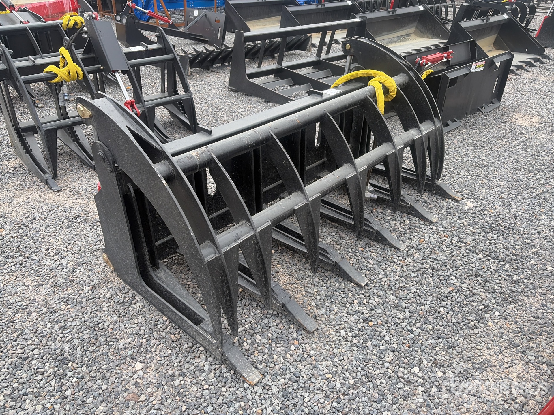 General Appearance with Foto, angolo anteriore destro