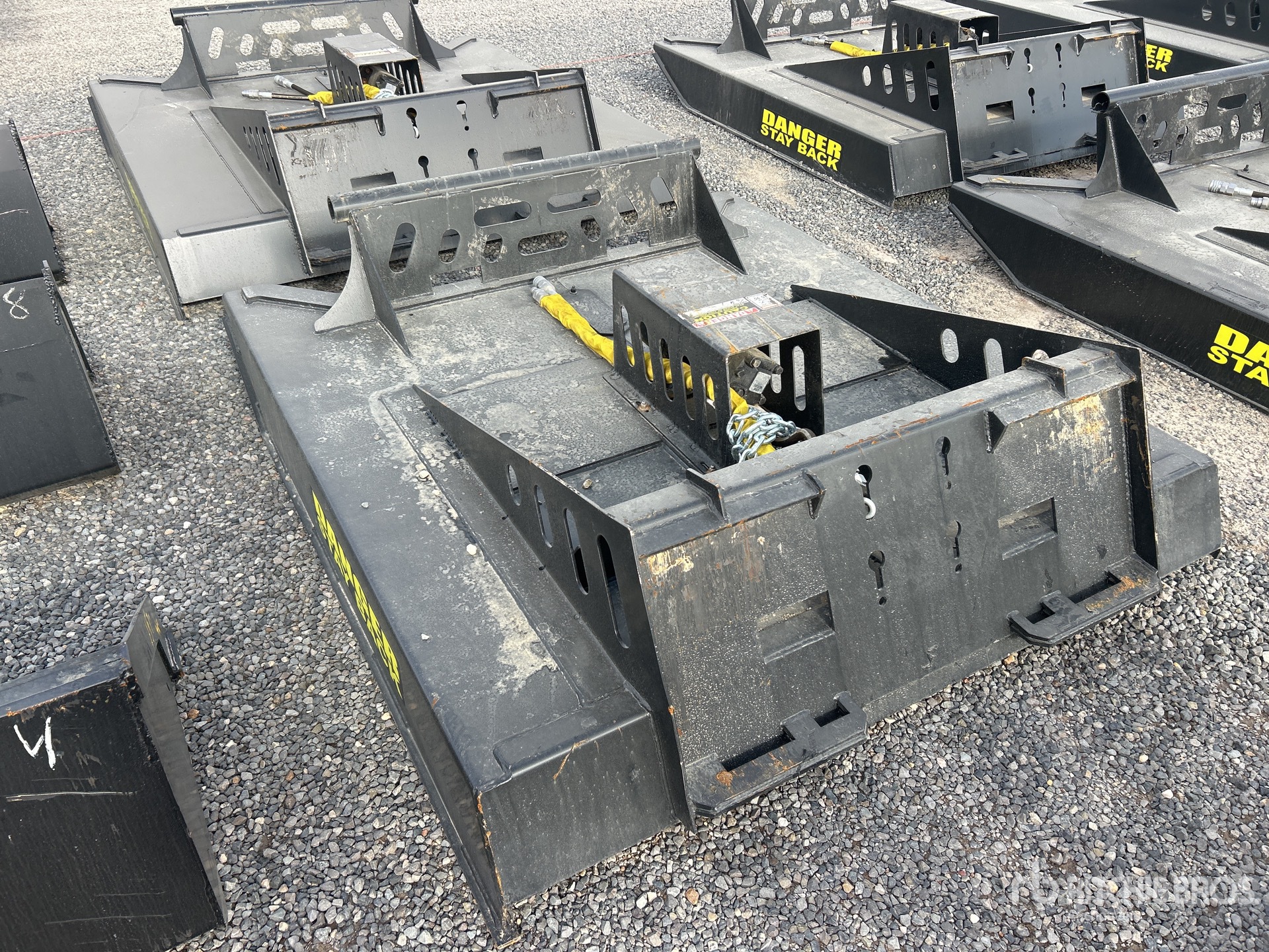 General Appearance with Foto, angolo posteriore sinistro