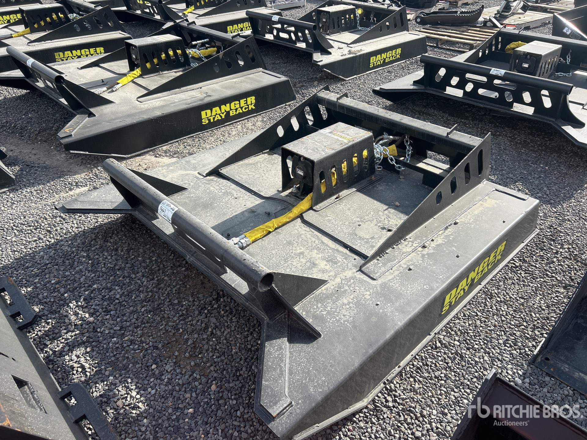 General Appearance with Foto, angolo anteriore sinistro