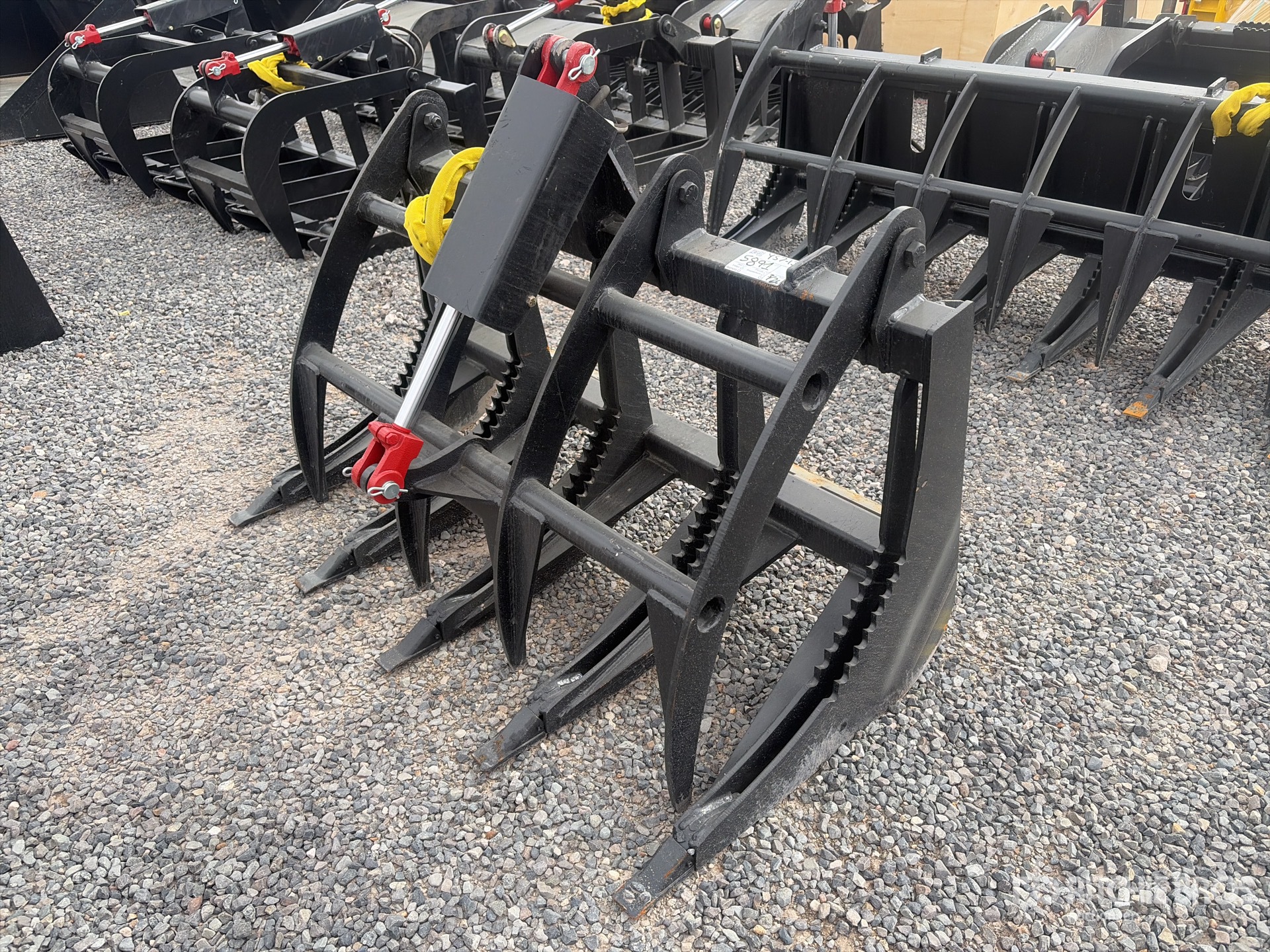 General Appearance with Foto, angolo anteriore sinistro