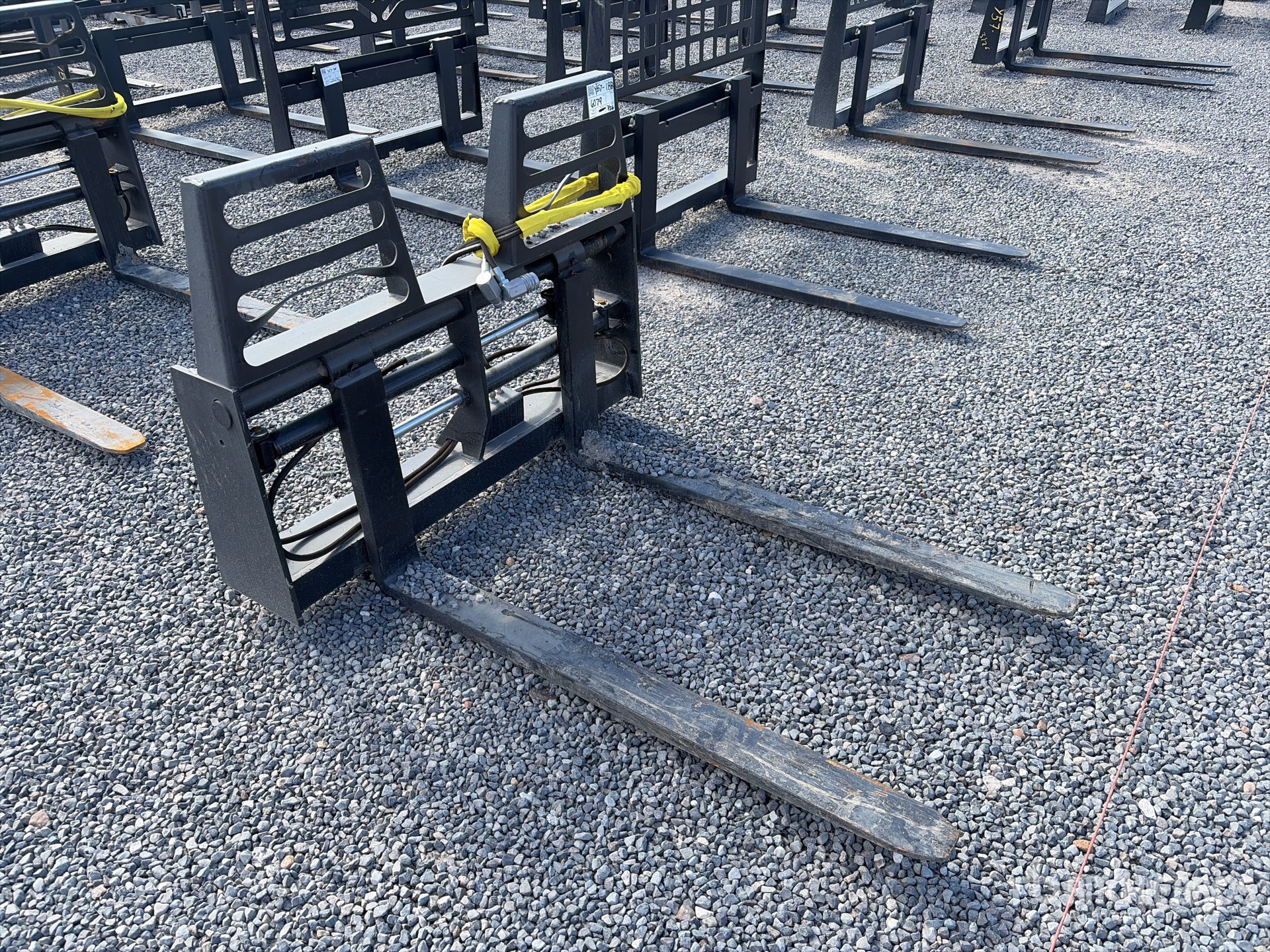 General Appearance with Foto, angolo anteriore destro