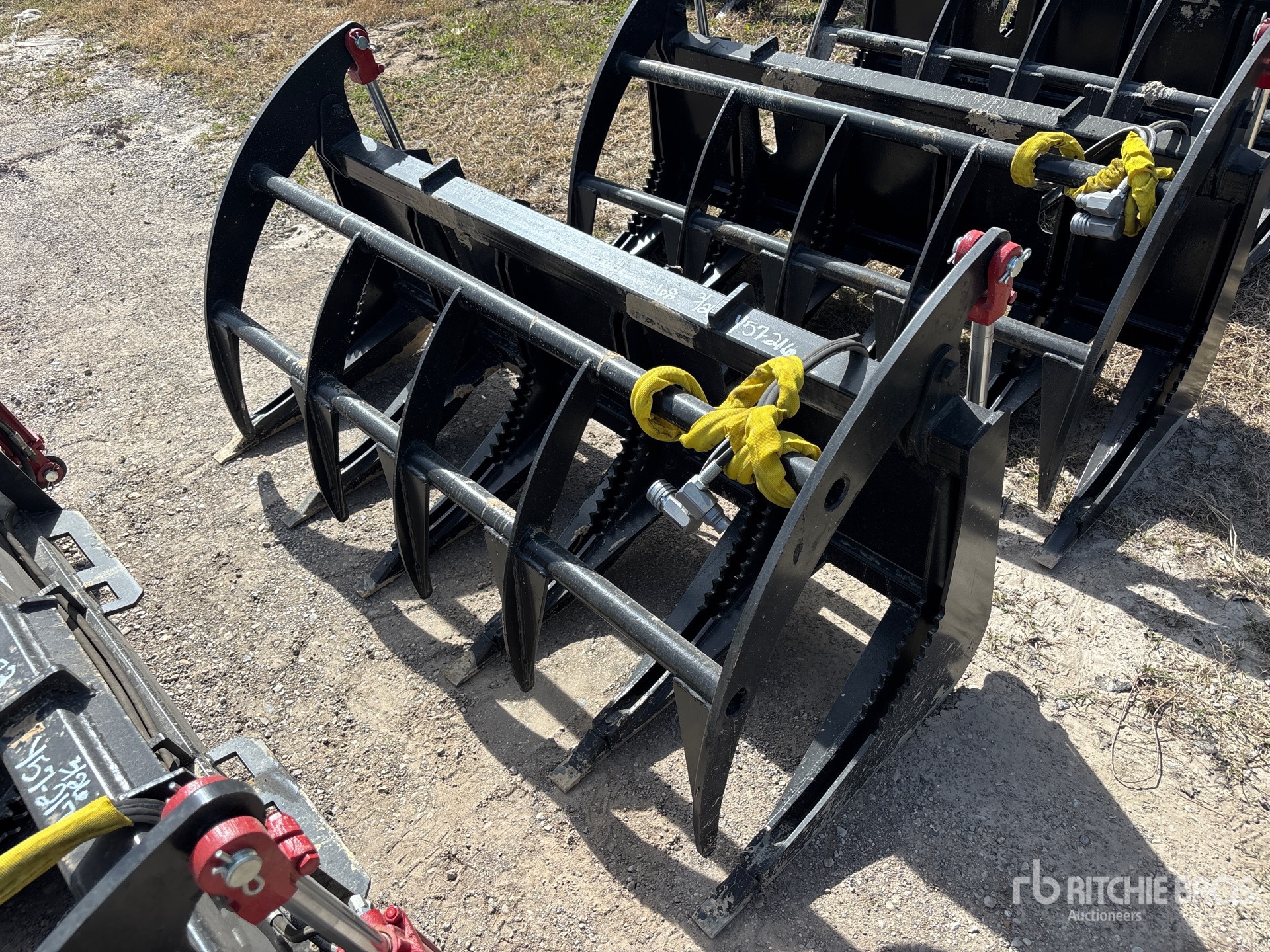 General Appearance with Image, coin avant gauche