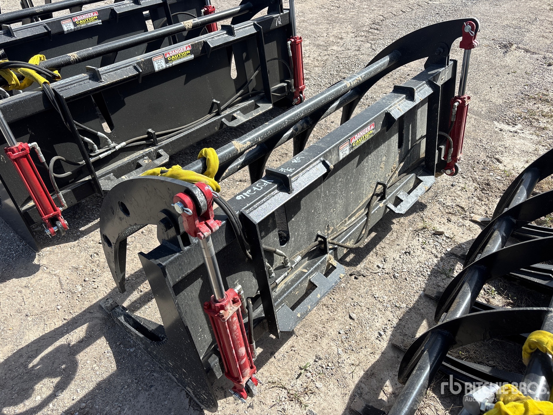 General Appearance with Image, coin arrière gauche