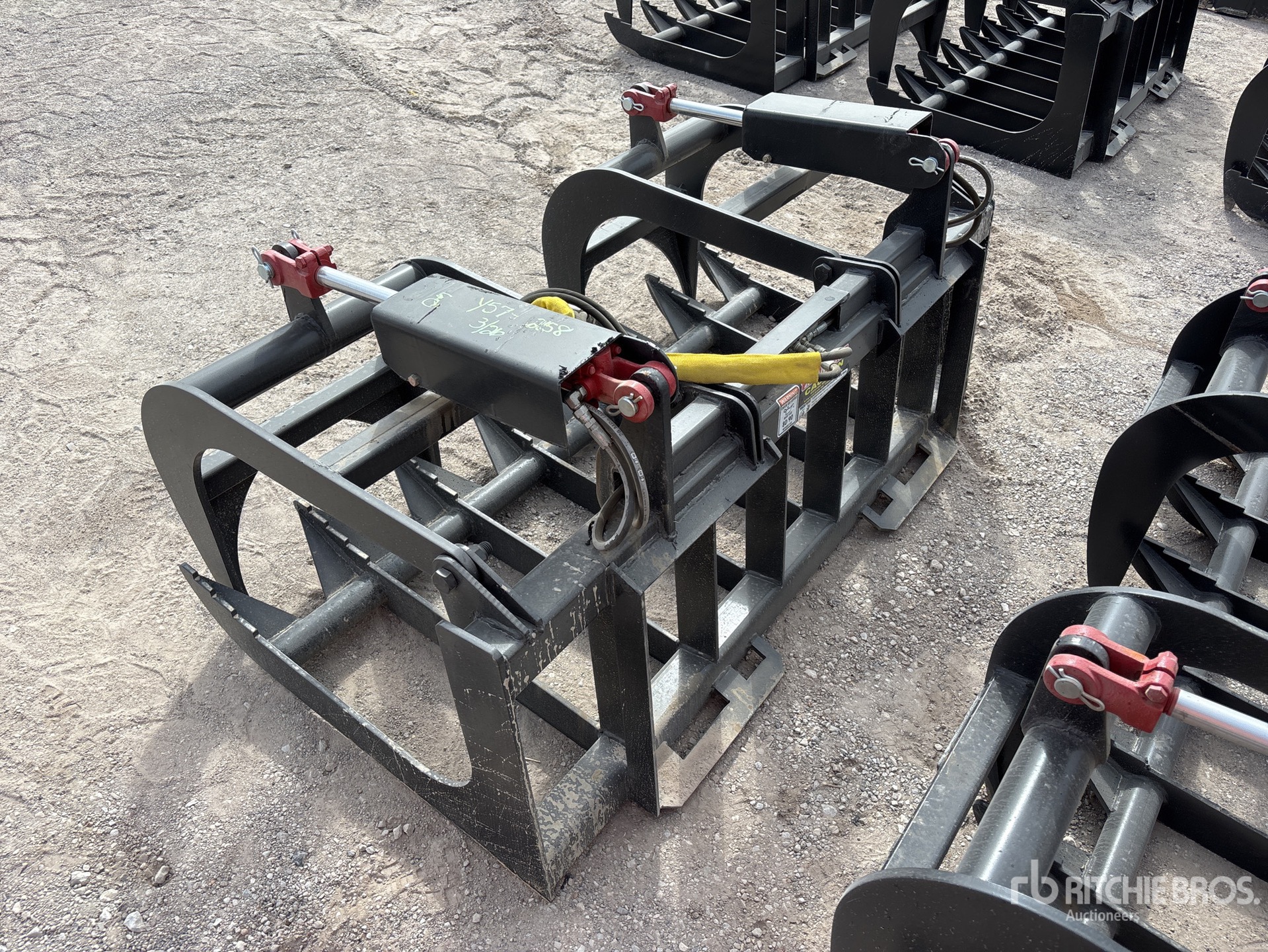 General Appearance with Zdjęcie, lewy dolny róg